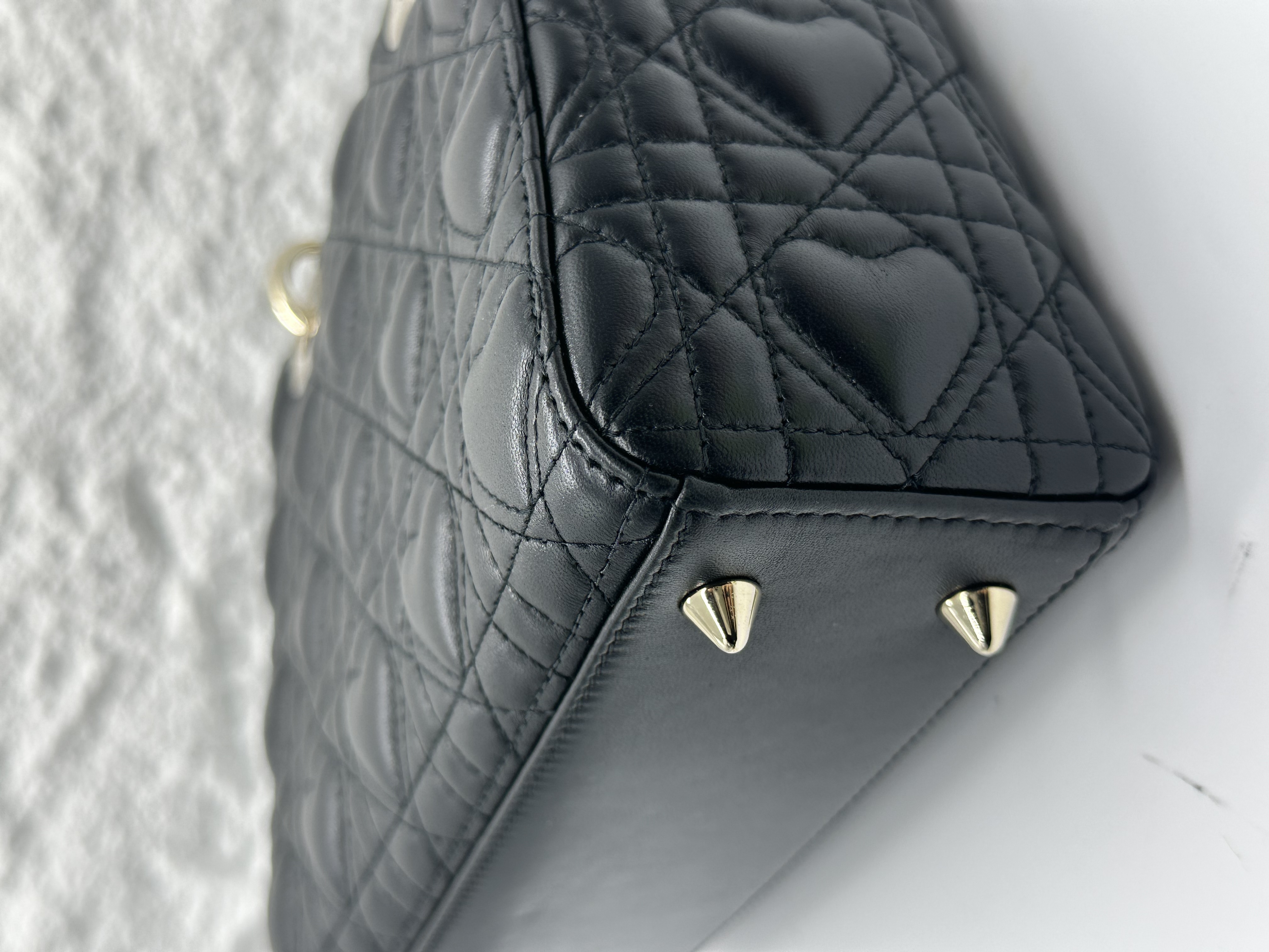 直播貨品 |  [1個-$100 2個-$300］FF17