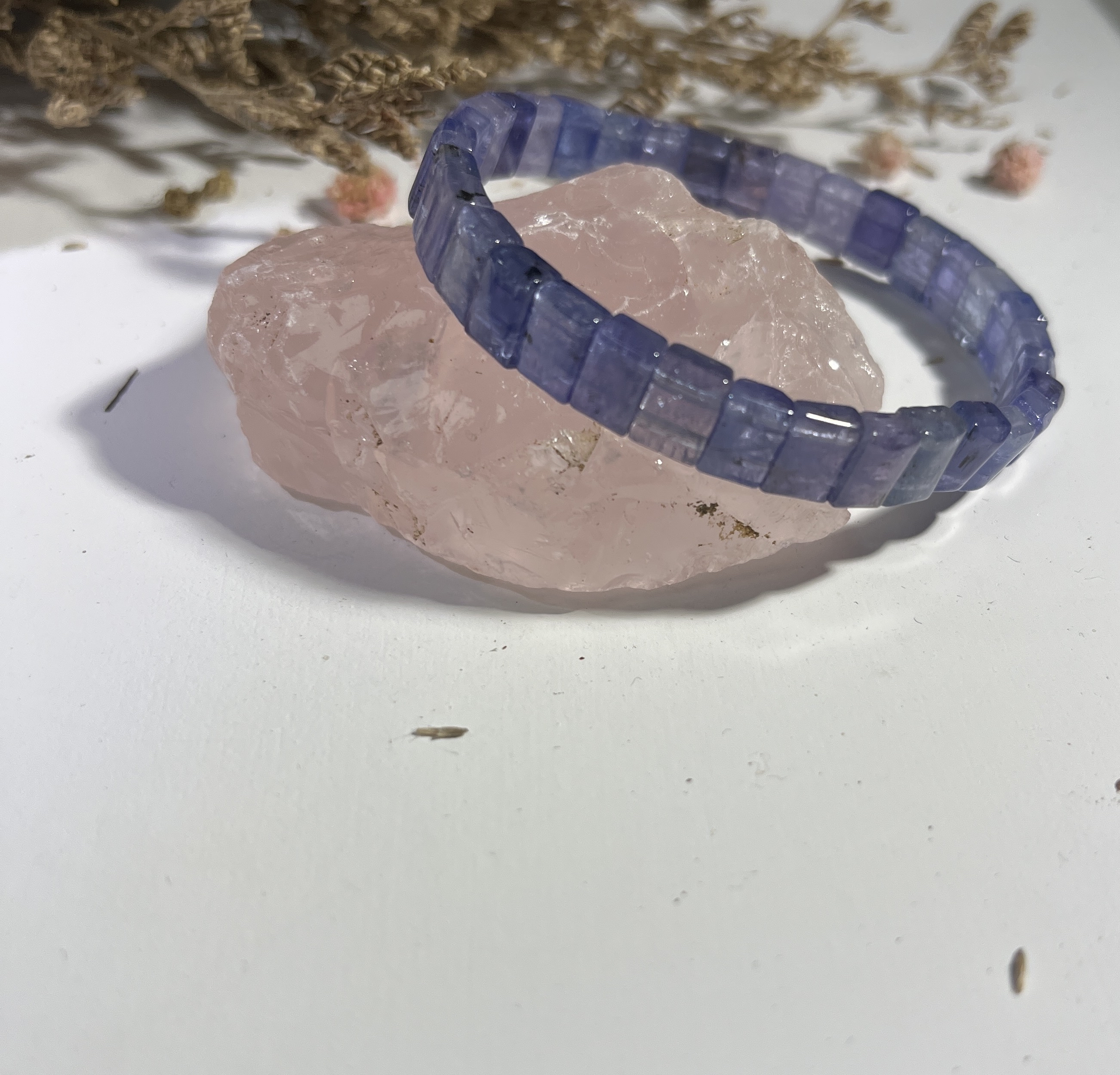 高品質透體坦桑石手排 7m+