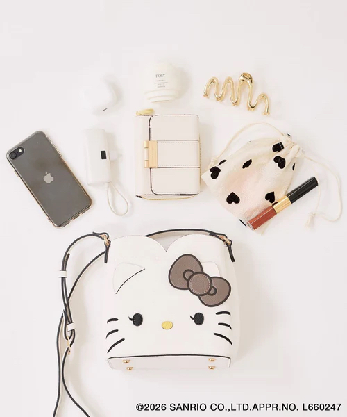 日本預訂📍日本VIS x Hello Kitty別注系列 - 大頭圖案斜咩袋 不包郵