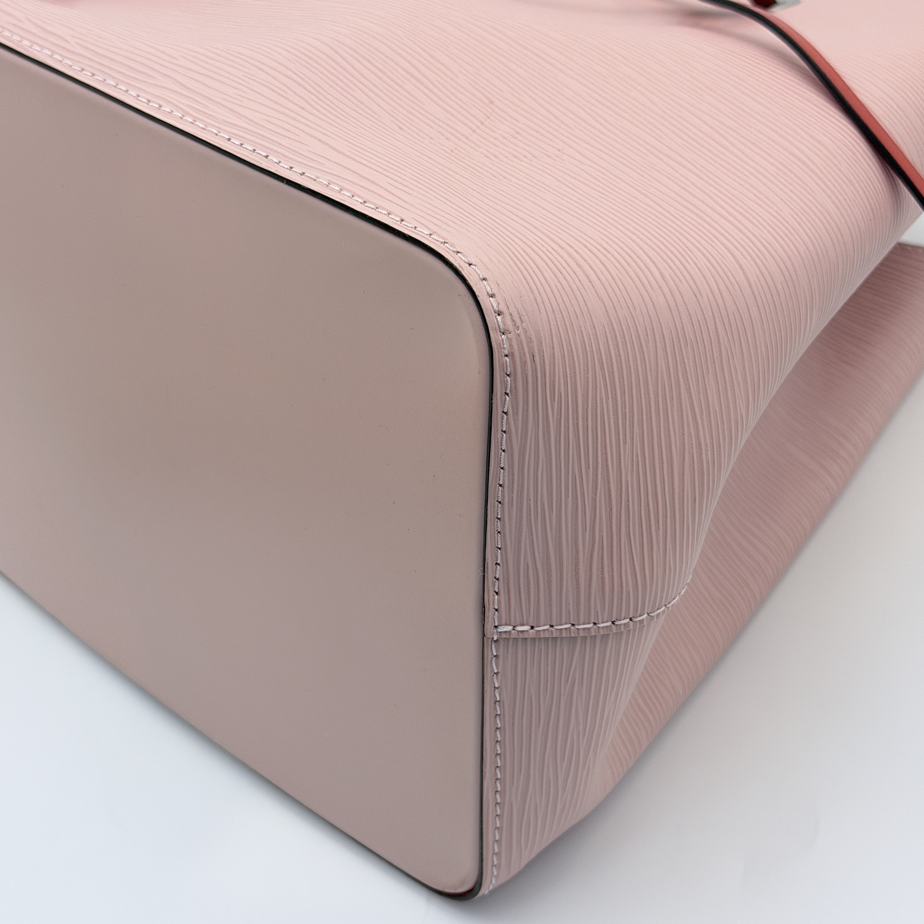 LV粉紅拼色水桶包