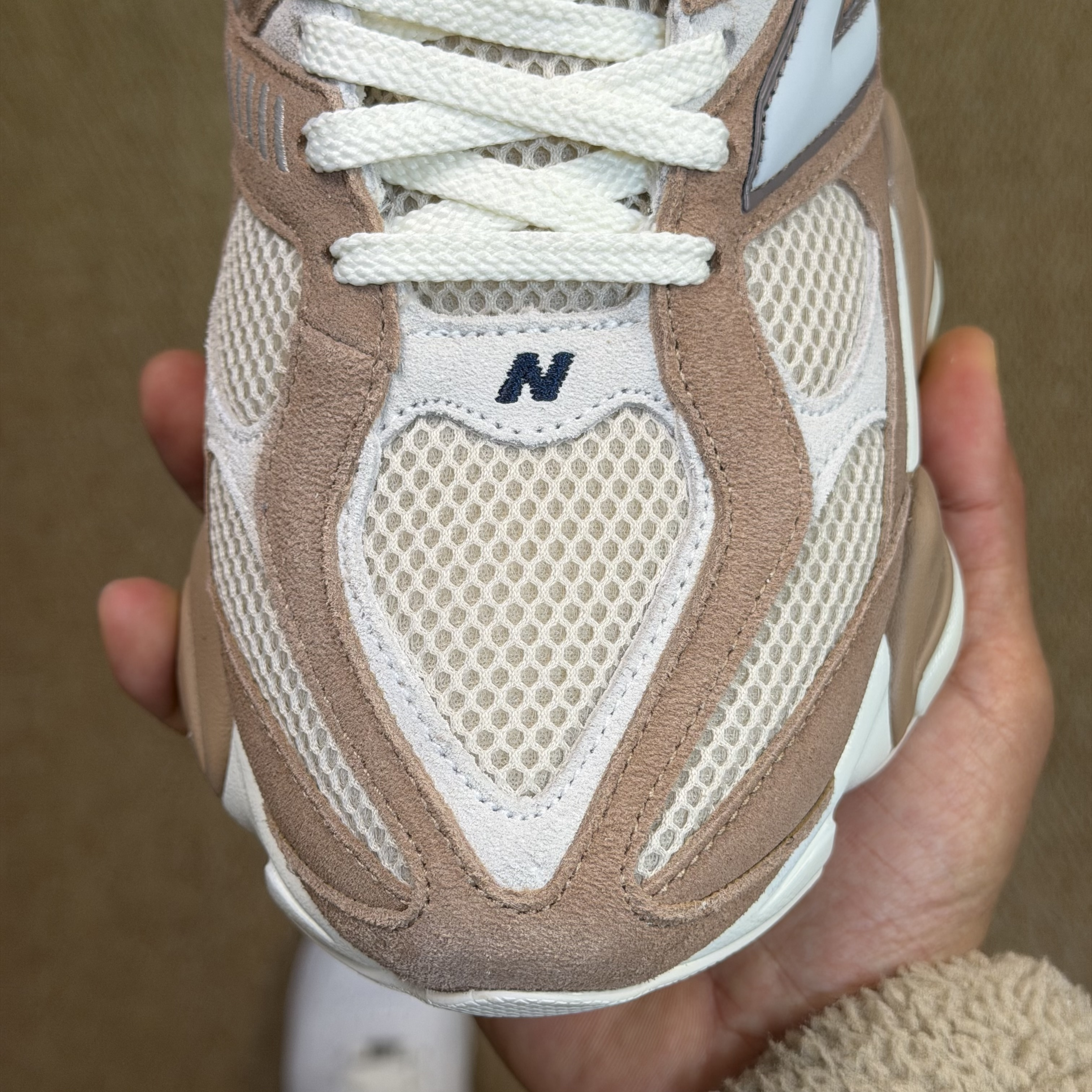 New Balance 9060 U9060ETN