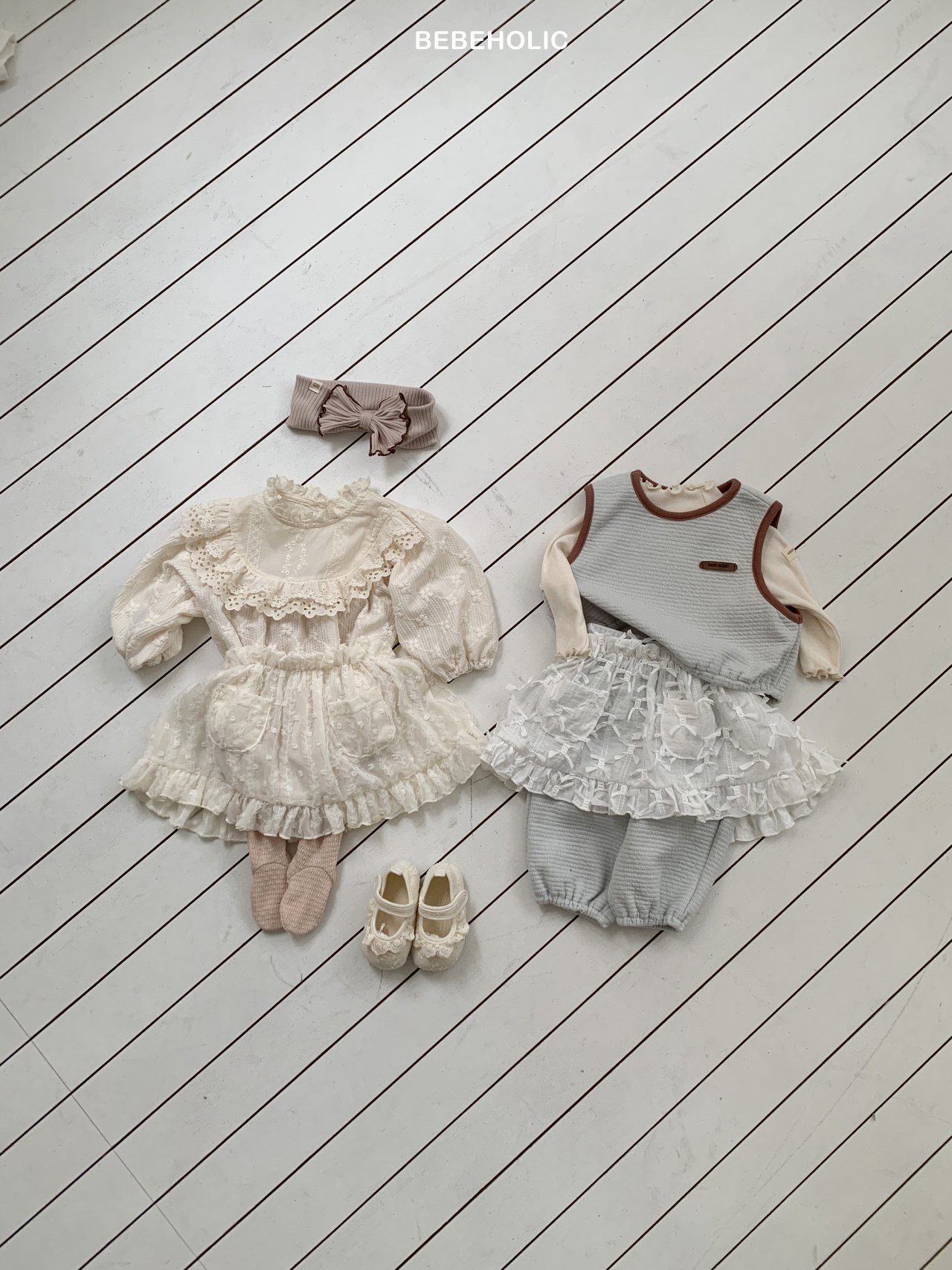 🌸預訂 韓國直送🌸🇰🇷BEBEHOLIC兩色法式絲帶蕾絲半身裙