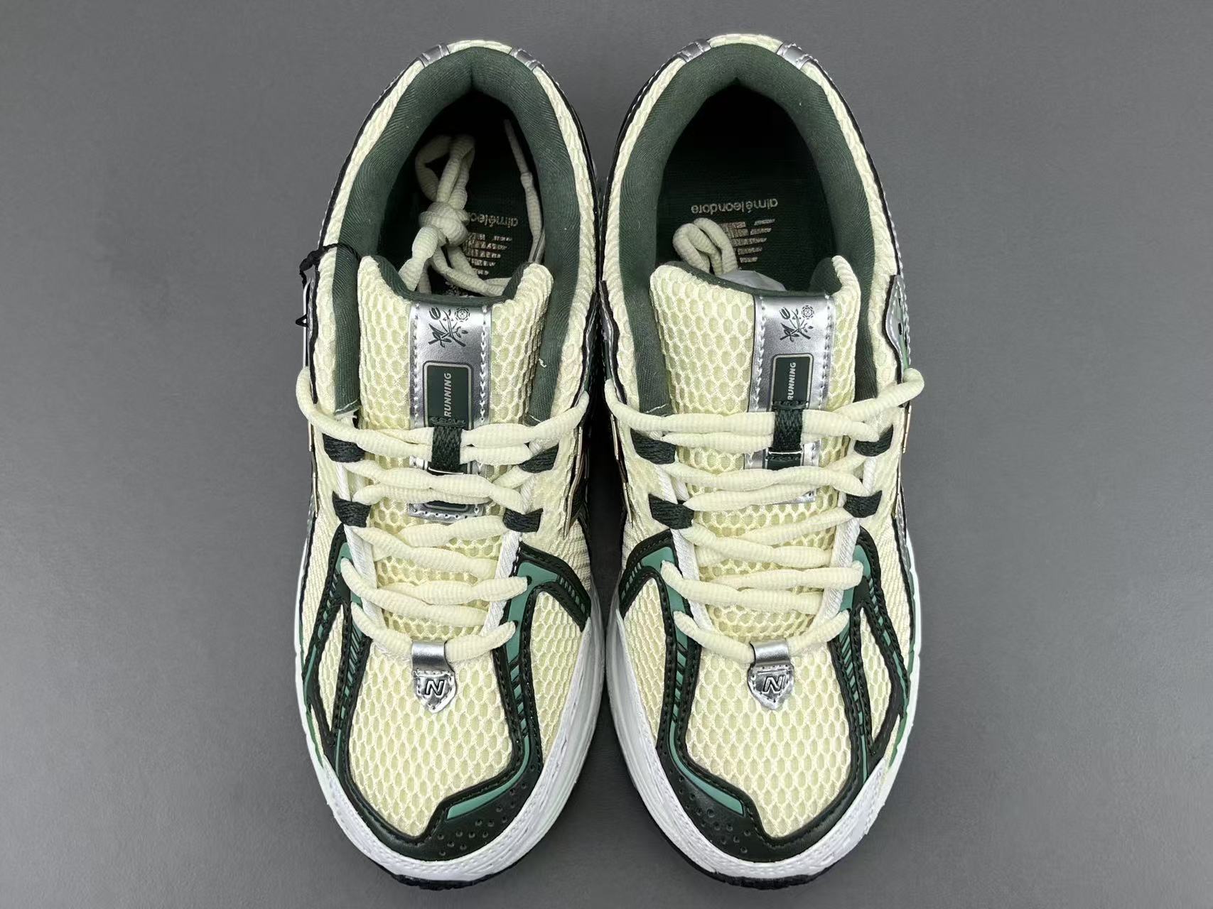 New Balance 1906R U1906RL1