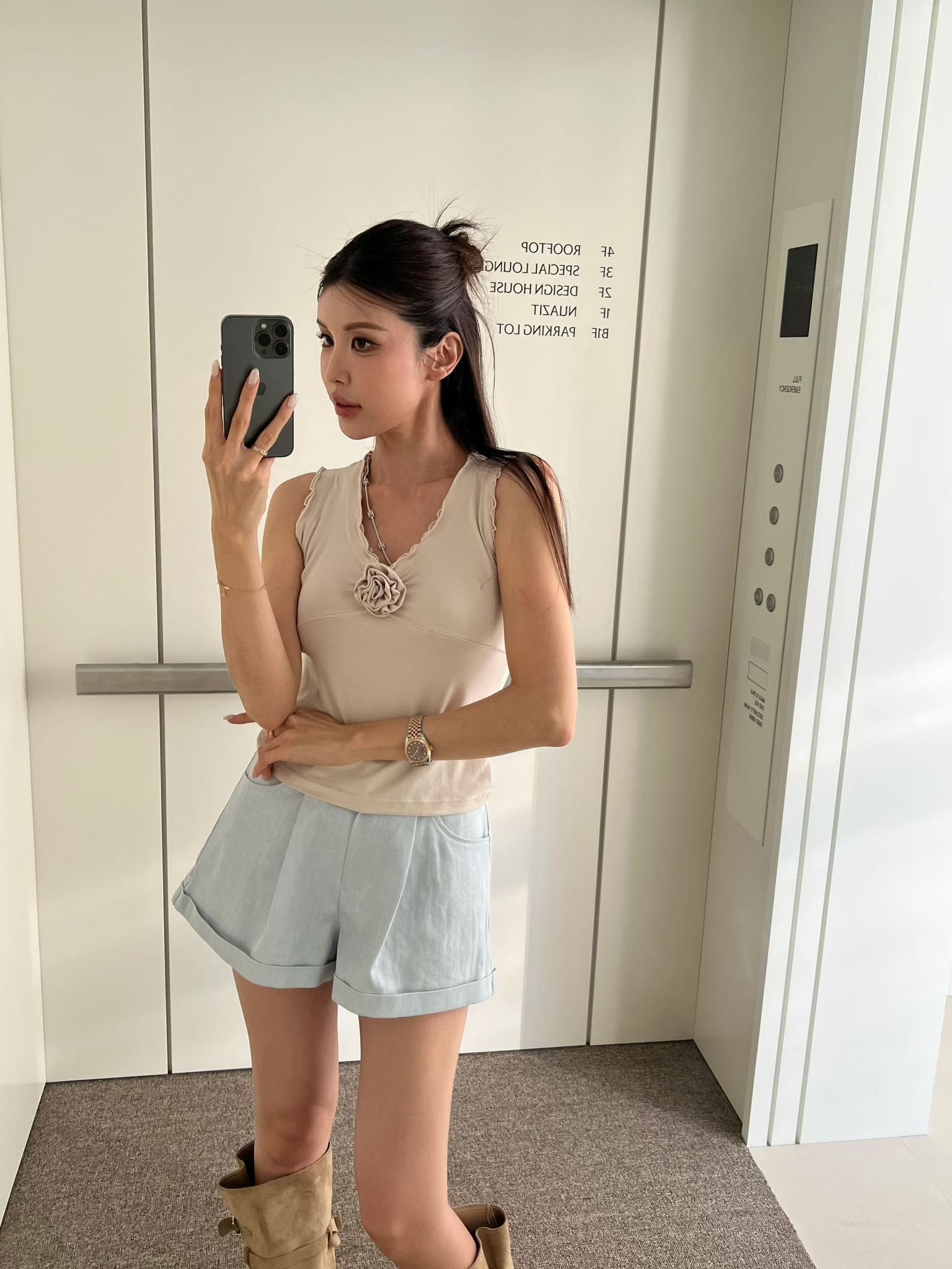 ♥︎顯腿長！人字紋褶腳短褲-Free size-