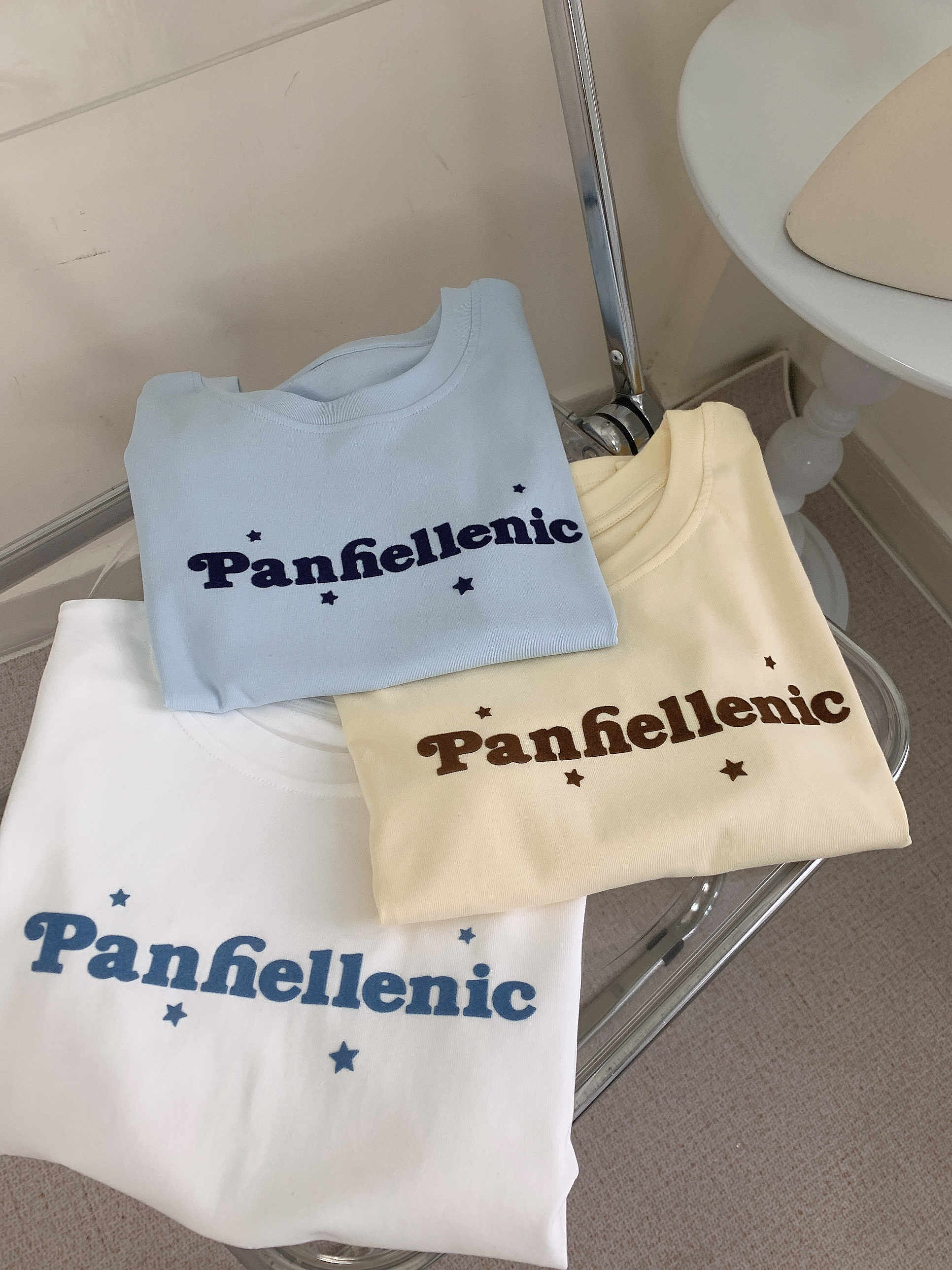 現貨》星星字母Tee