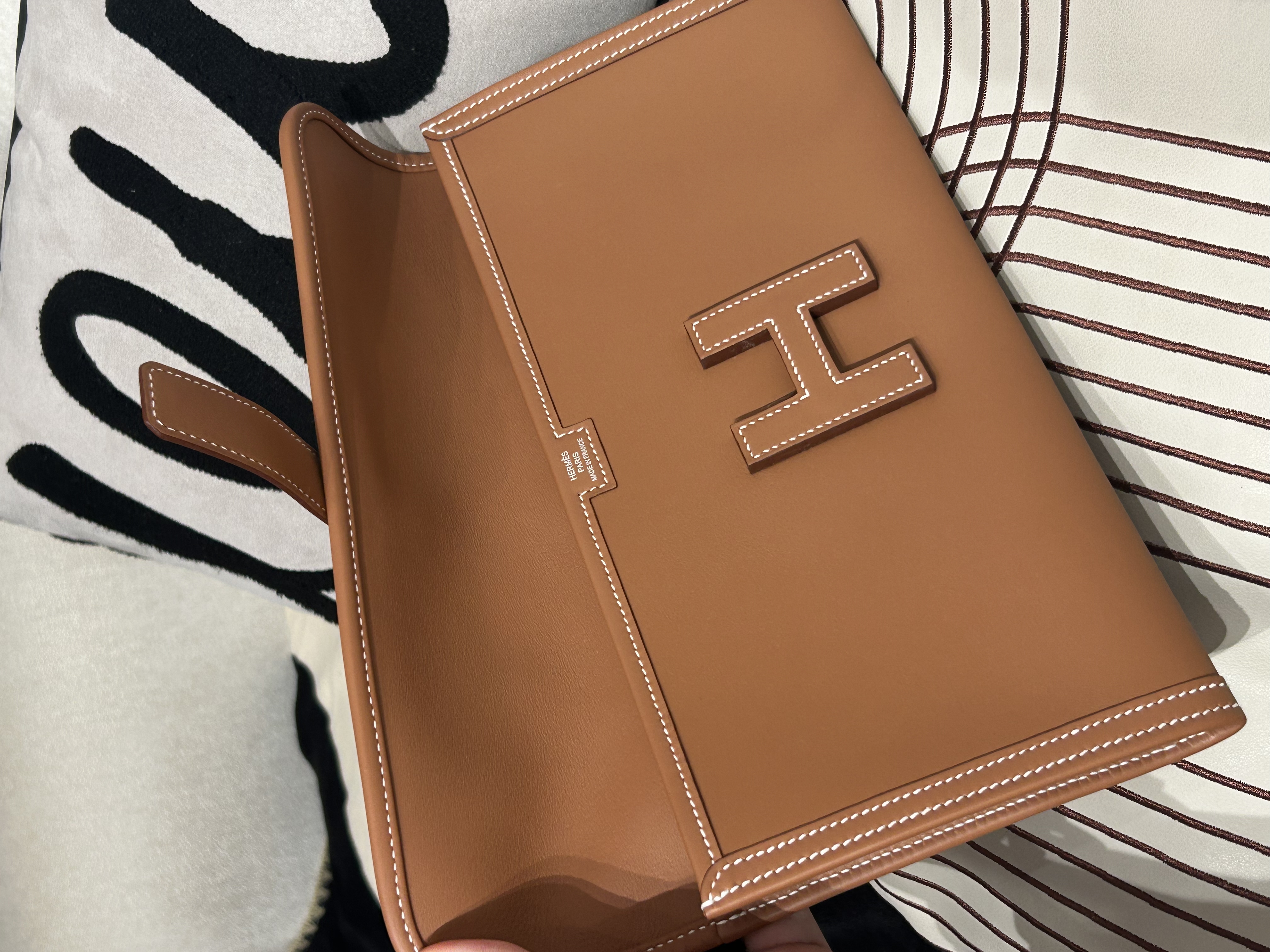 HERMES Jige Elan 29 Stamp U Clutch gold Calfskin 100%Authentic, 99%new ✅box