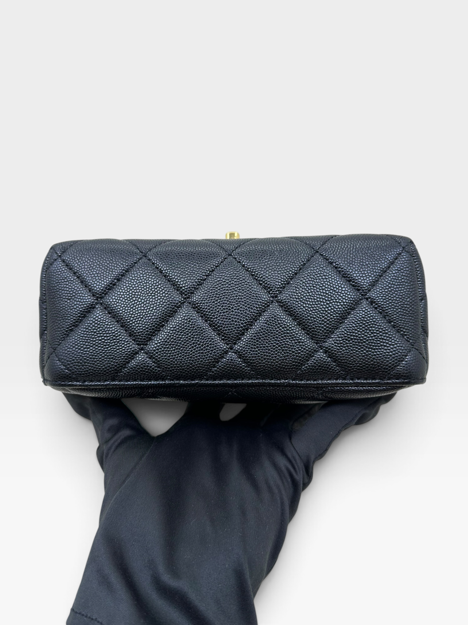 Pre-Owned CHANEL 23C Vanity Flap Bag with Handle / Product Code: K090404