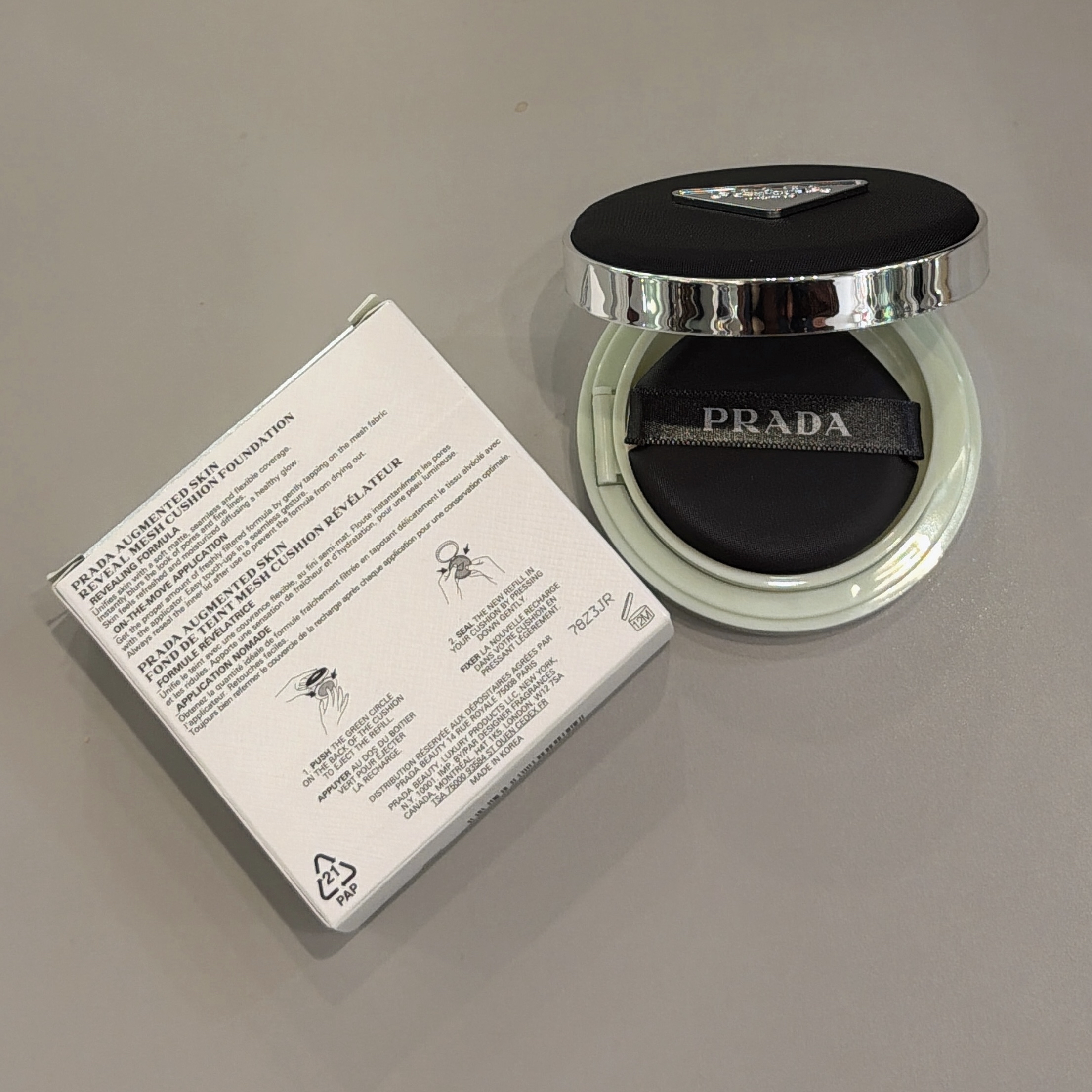 PRADA  BEAUTY REVEAL MESH CUSHION FOUNDATION 原光新肌氣墊粉底SPF+ PA+++  #LC5 (白皙色）12G