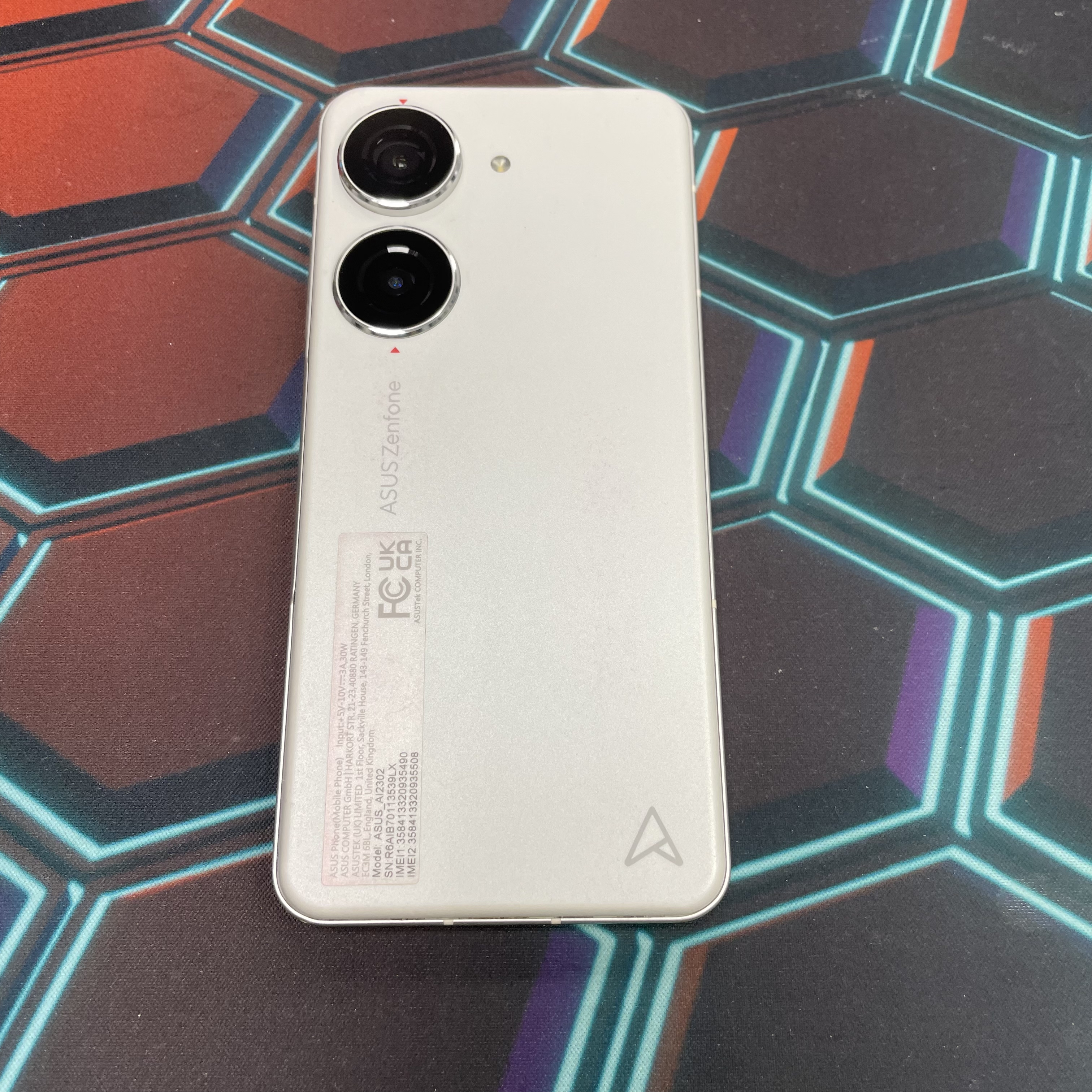 *7901 ASUS Zenfone 10 勁靚機 8+256GB 白色 white