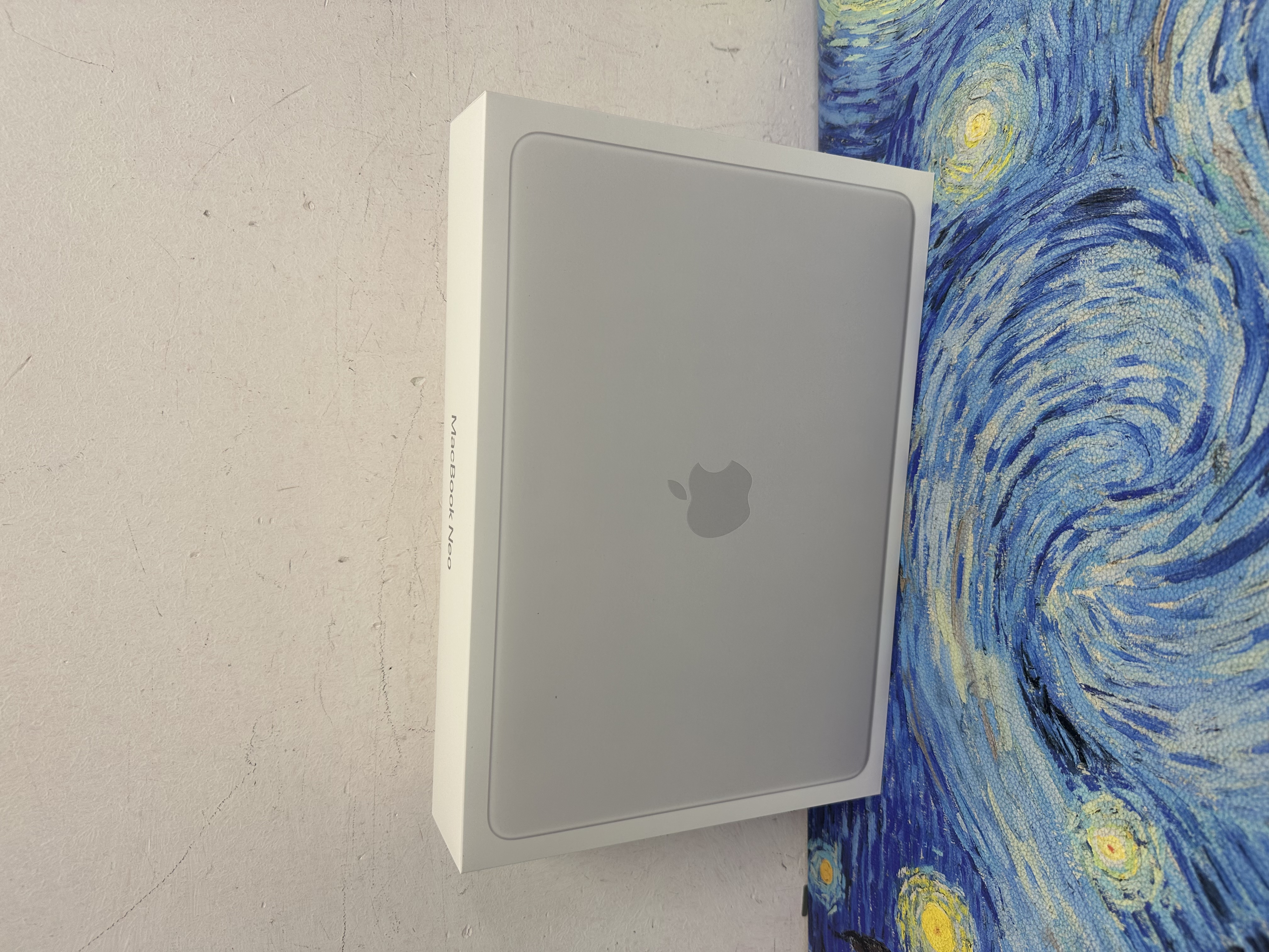 #6195 全新 APPLE  MacBook Neo A18 Pro CPU/ 8GB Ram/512GB SSD/5核心GPU/Liquid Retina Mon/13吋/銀色/Gaming Laptop / Notebook / 超強續航能力/文書機 / 畫圖 / 剪片 / Movie / Netflix/原廠保養