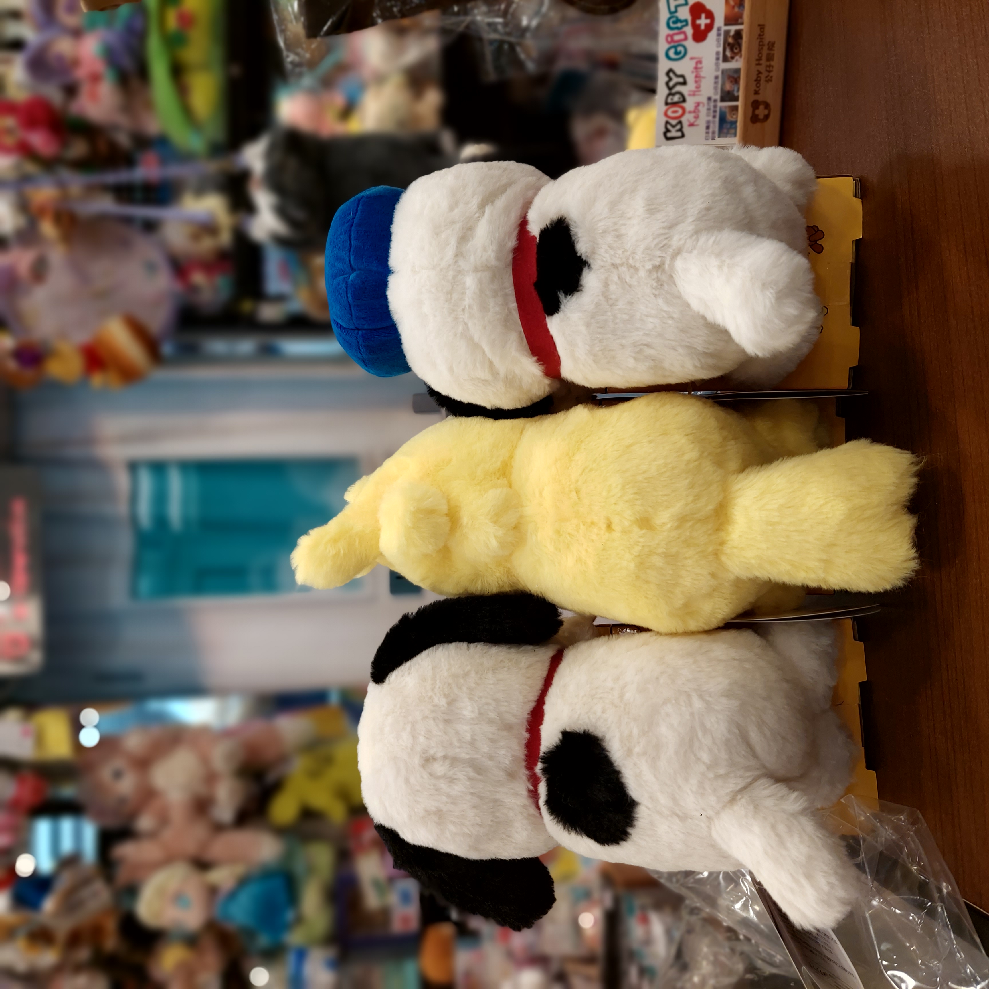 原裝日本 Peanut Snoopy 史路比系列 坐姿抱抱公仔 三款選