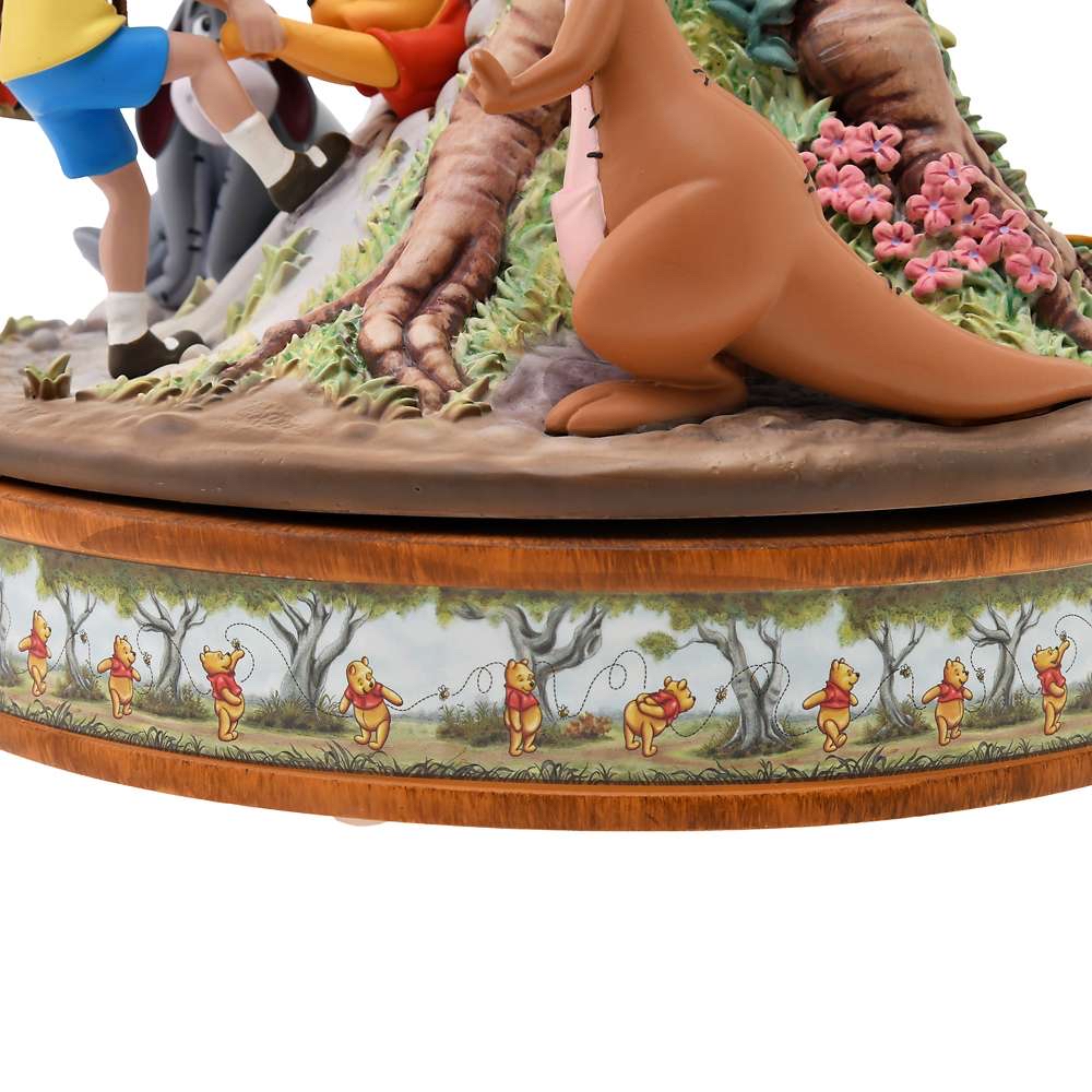🎀【預訂】 Winnie the Pooh 60th Anniversary Pooh & Friends Figure Music Box