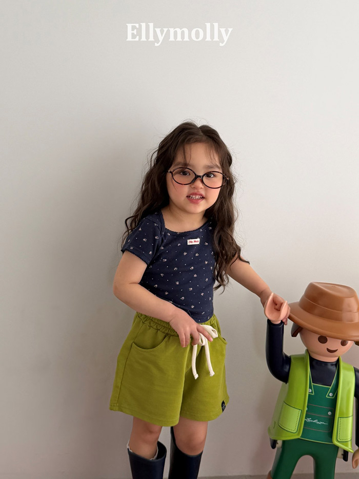 🇰🇷Ellymolly tee