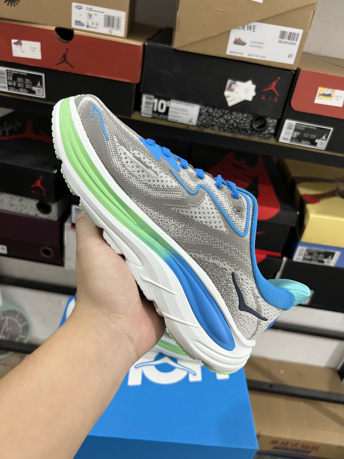 HOKA ONE ONE Clifton 10