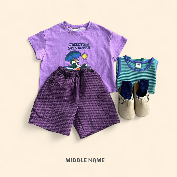 🇰🇷middle name tee