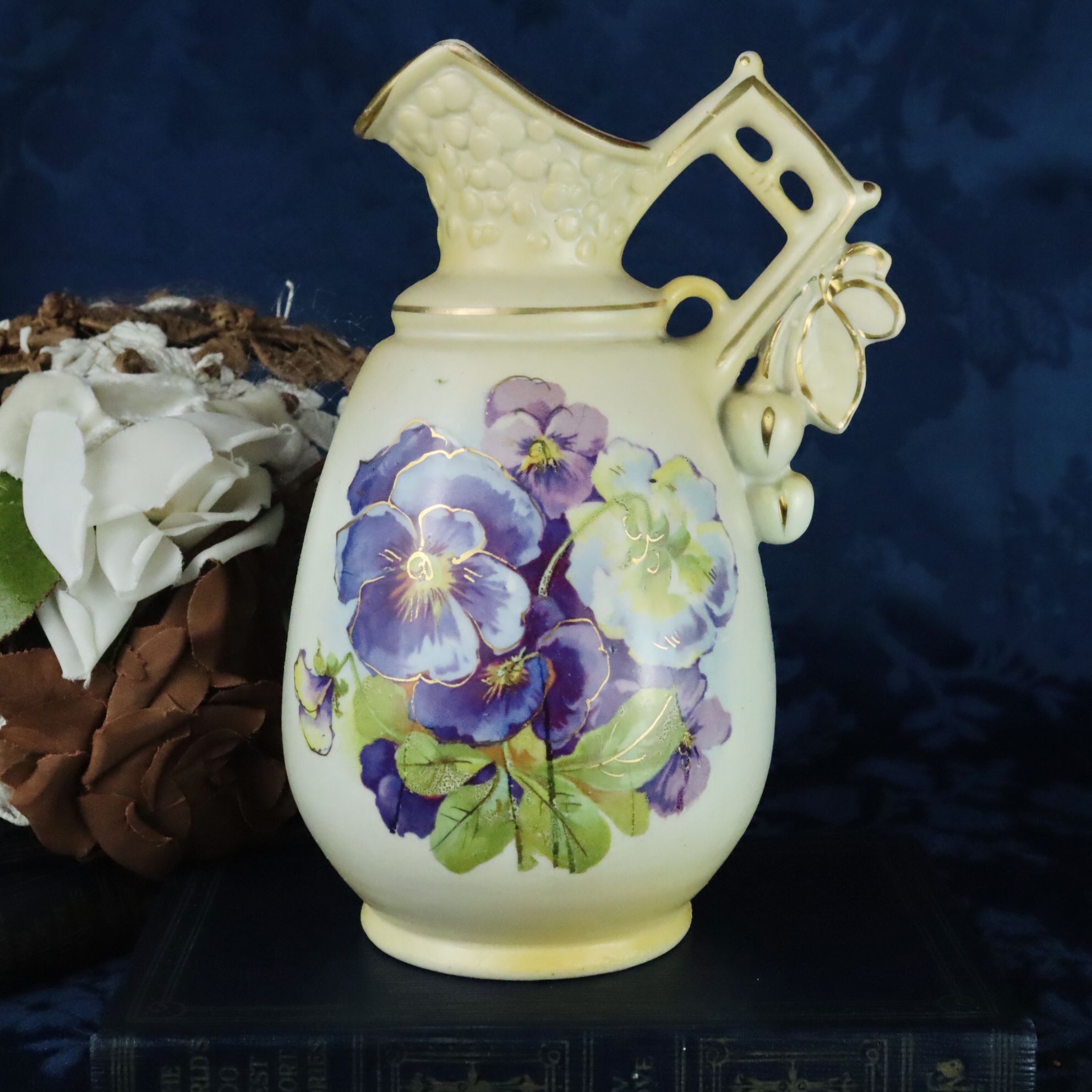 Early to Mid-century Made in Austria Sweet Violet Ceramic Water Jug/Plant Watering Pitcher (MT1662)