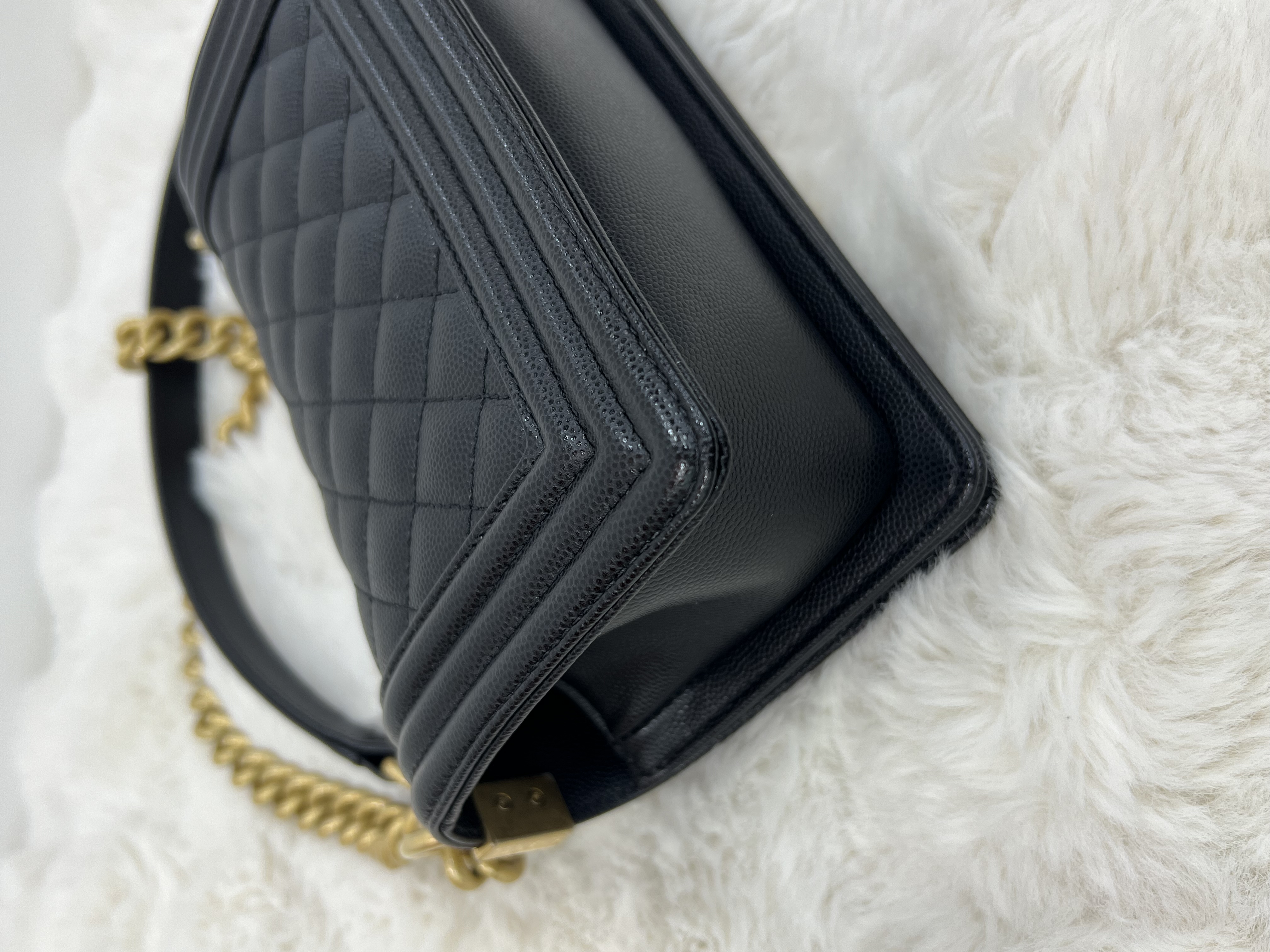 Pre-owned Chanel Boy / Product Code: 080811
