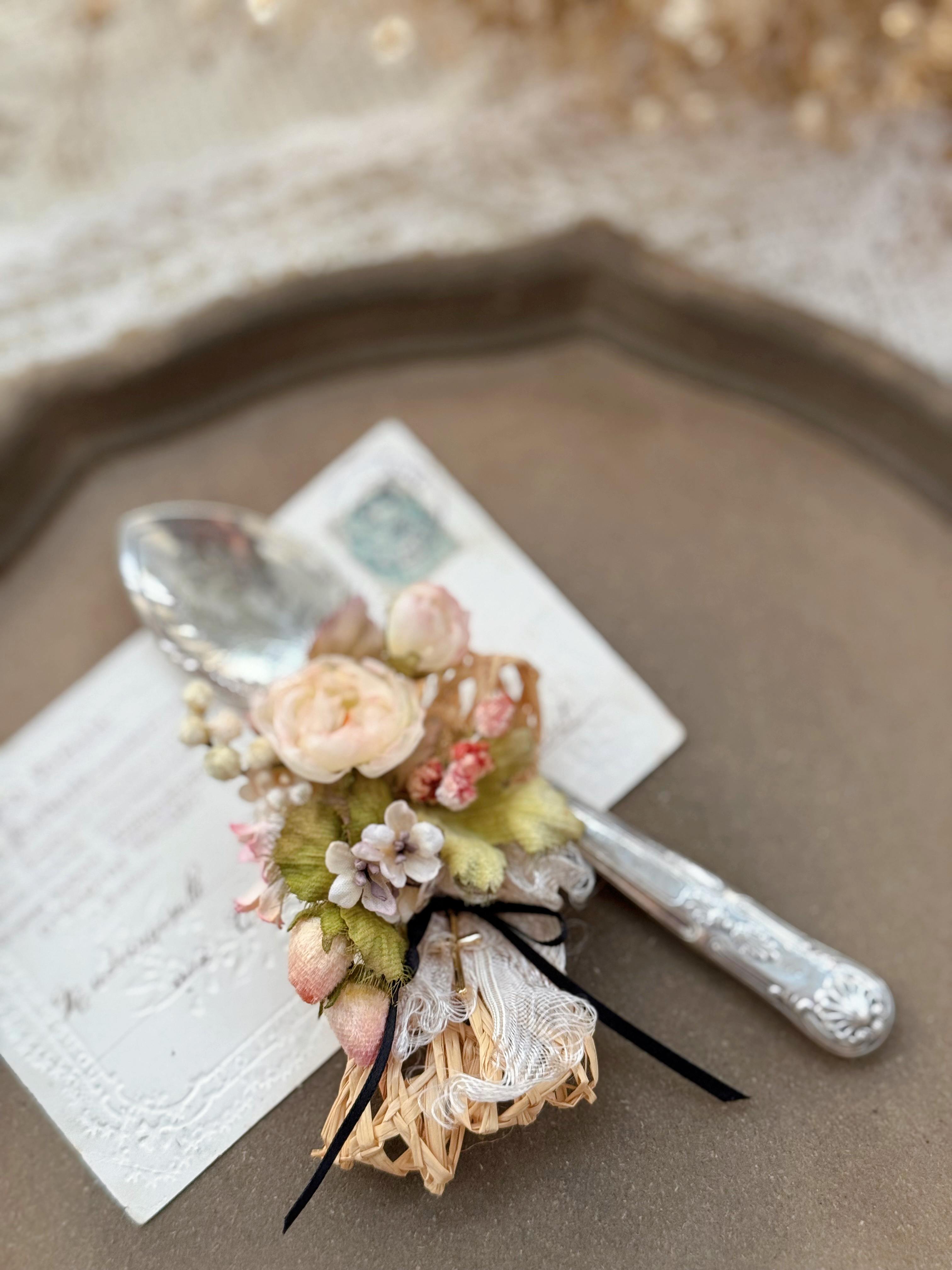 初夏花園 - 玫瑰草莓胸針+髪夾