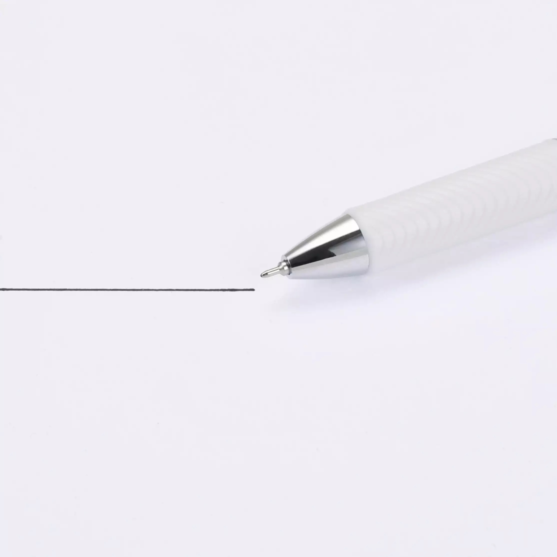 現貨｜【日本 Disney Store 限定】一套三枝 Stitch 史迪仔 日本製 Pentel EnerGel 0.5mm 黑色 啫喱筆 281134