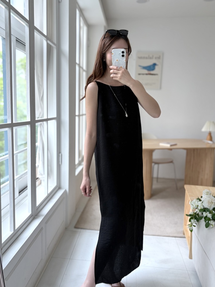 Boat Neck Layered Dress (Black)
