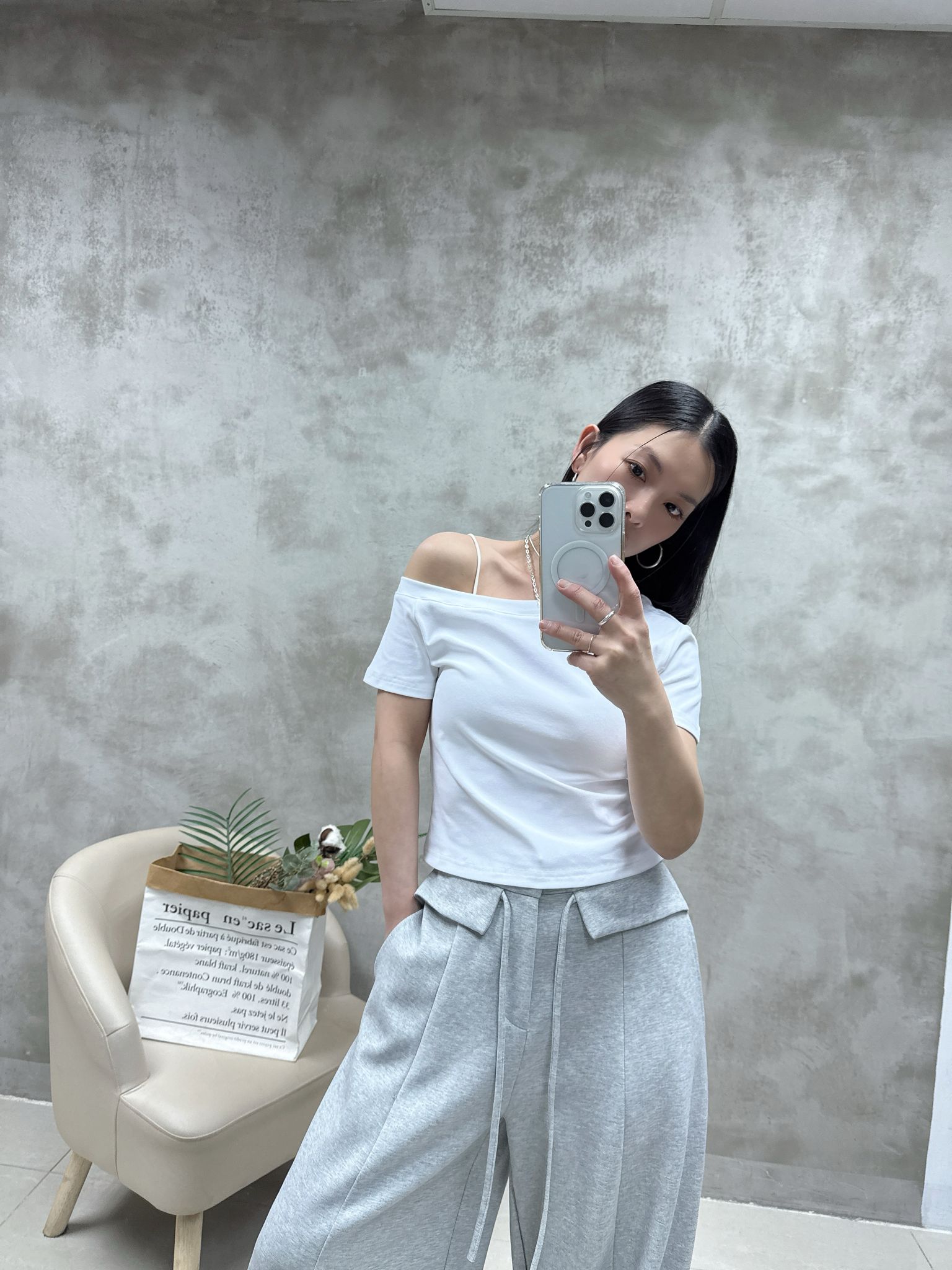 A11 單邊露膊棉質Top