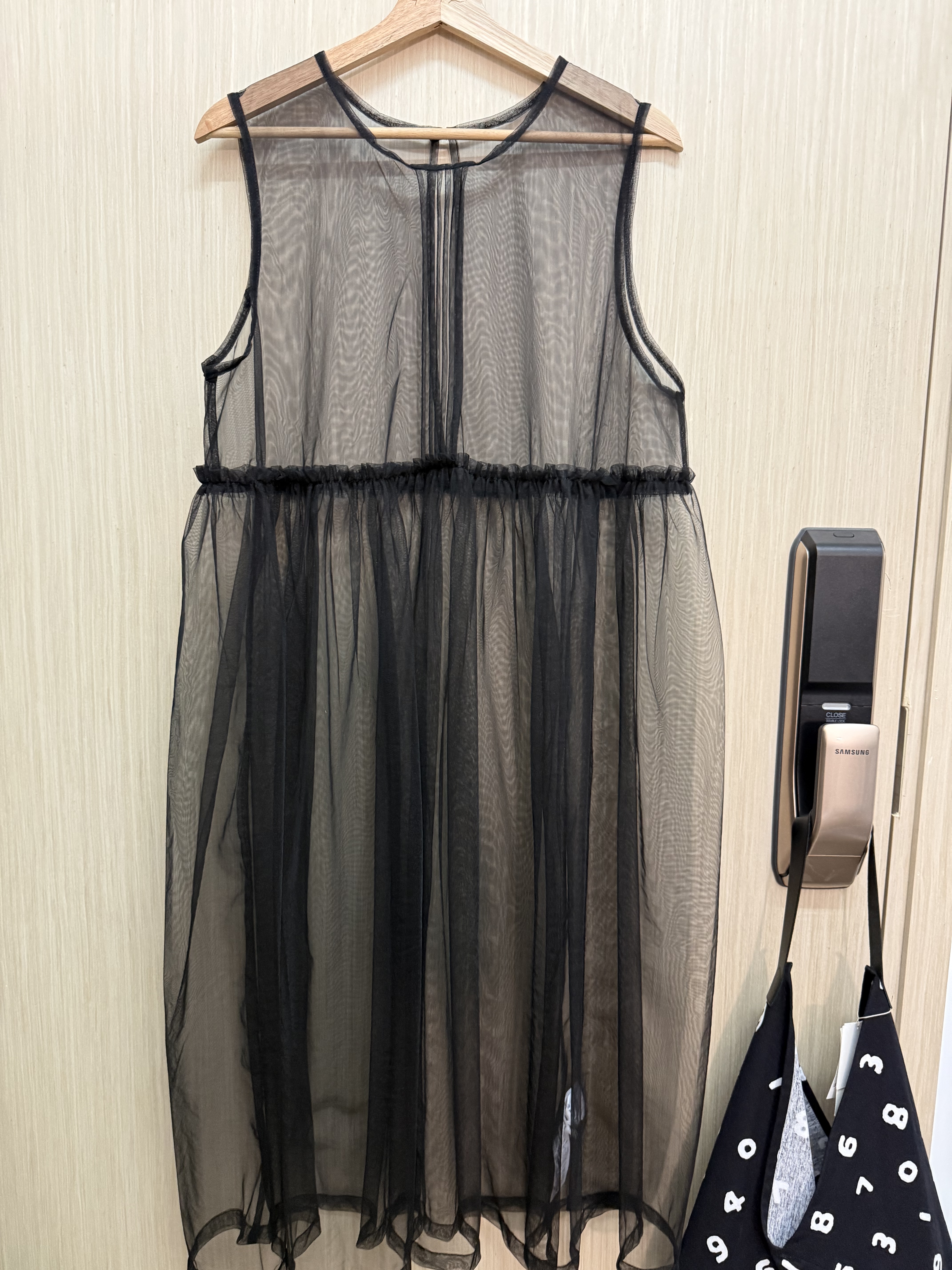 風琴透紗𝐨𝐮𝐭𝐞𝐫（黑色）