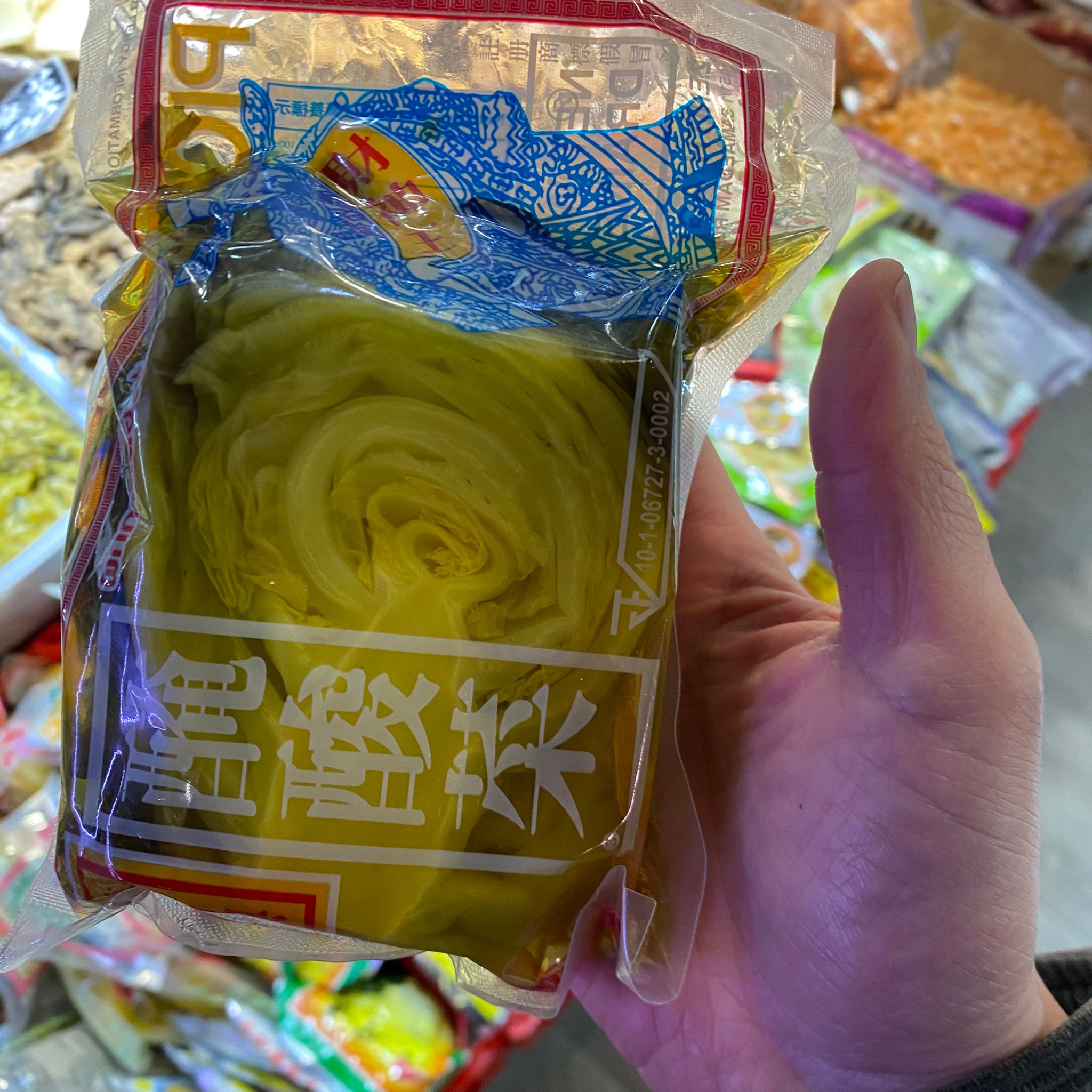 正宗酸菜：傳統風味，酸爽開胃