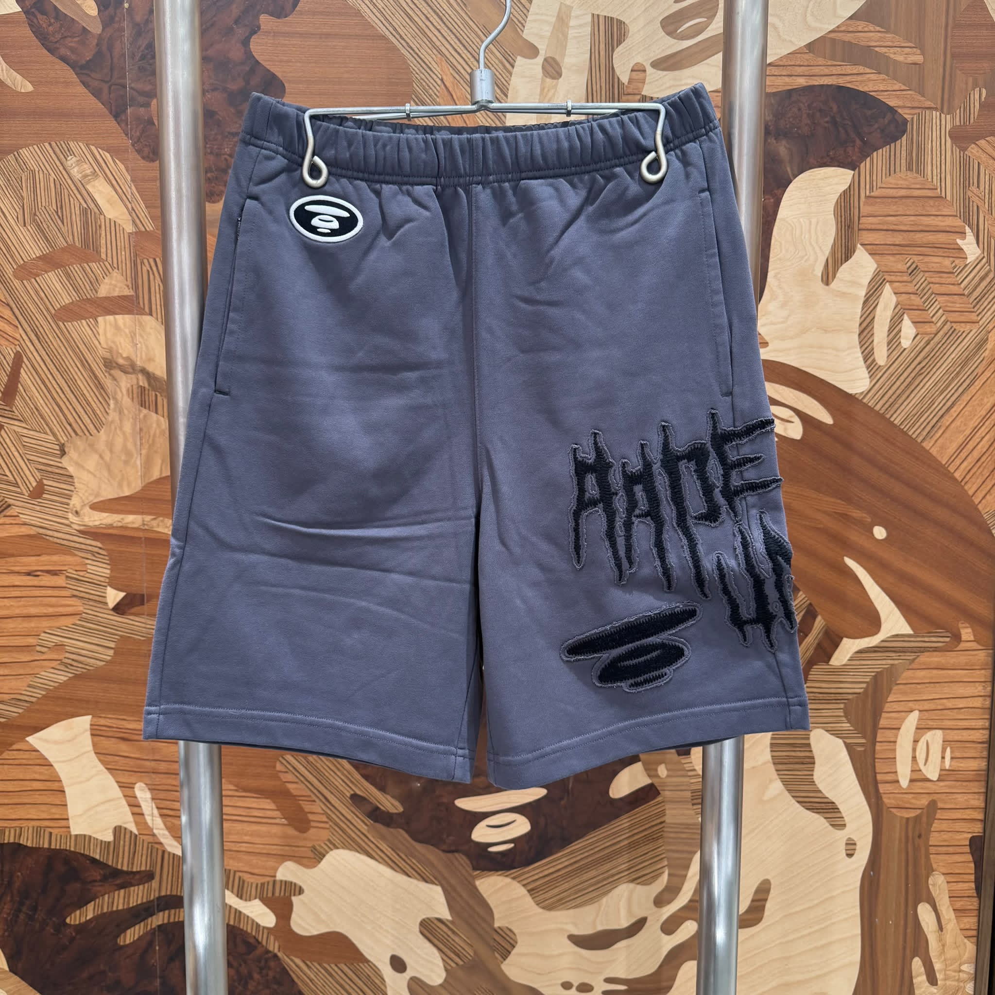 AAPE AAPEUNVS moonface sweat shorts (D606)