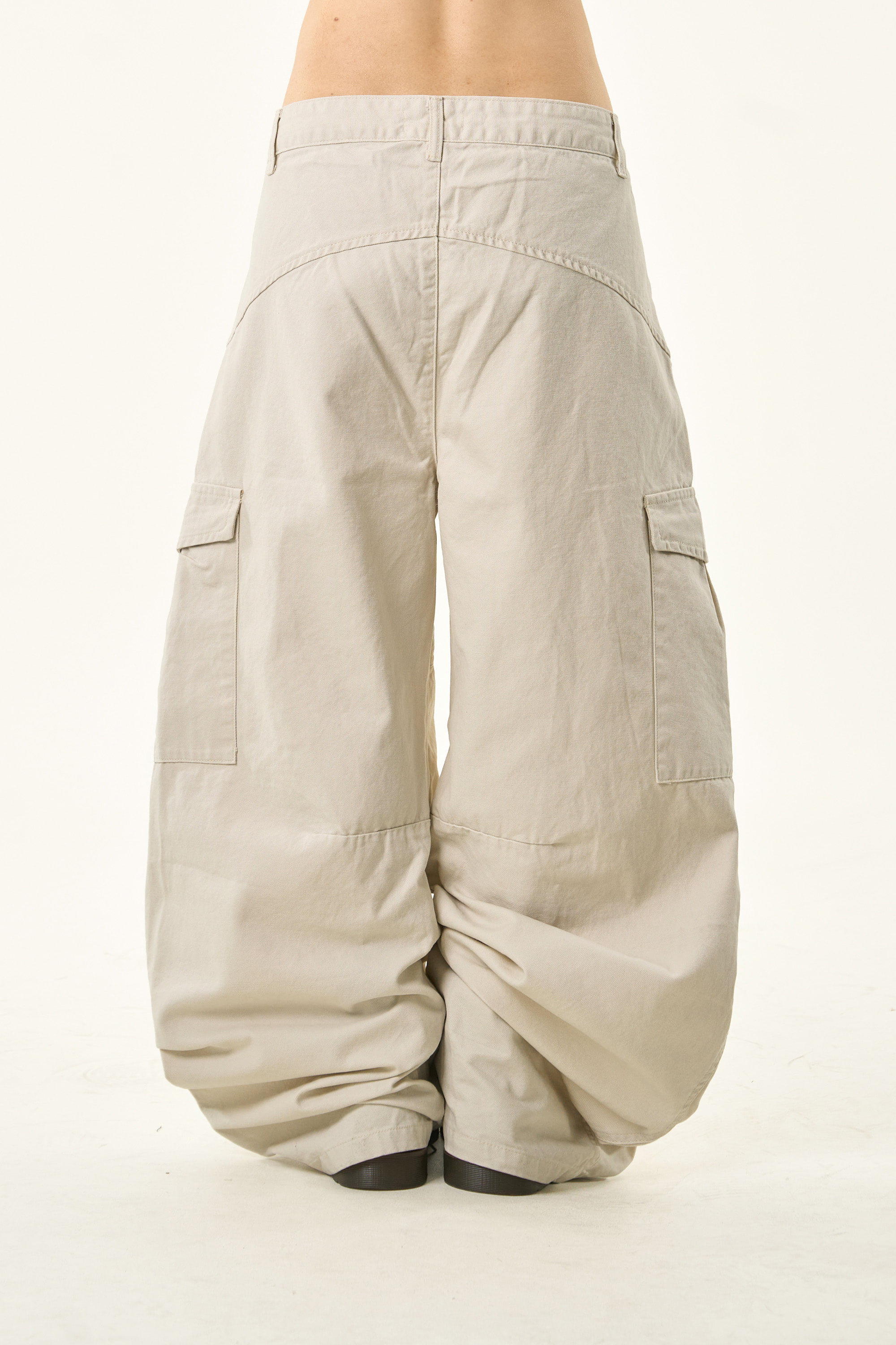 Cotton Wide-Leg Cargo Pants
