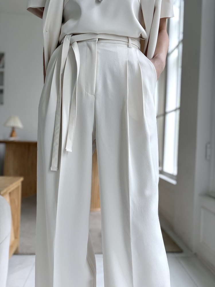 Aveline Belted Straight Slacks (Ivory)