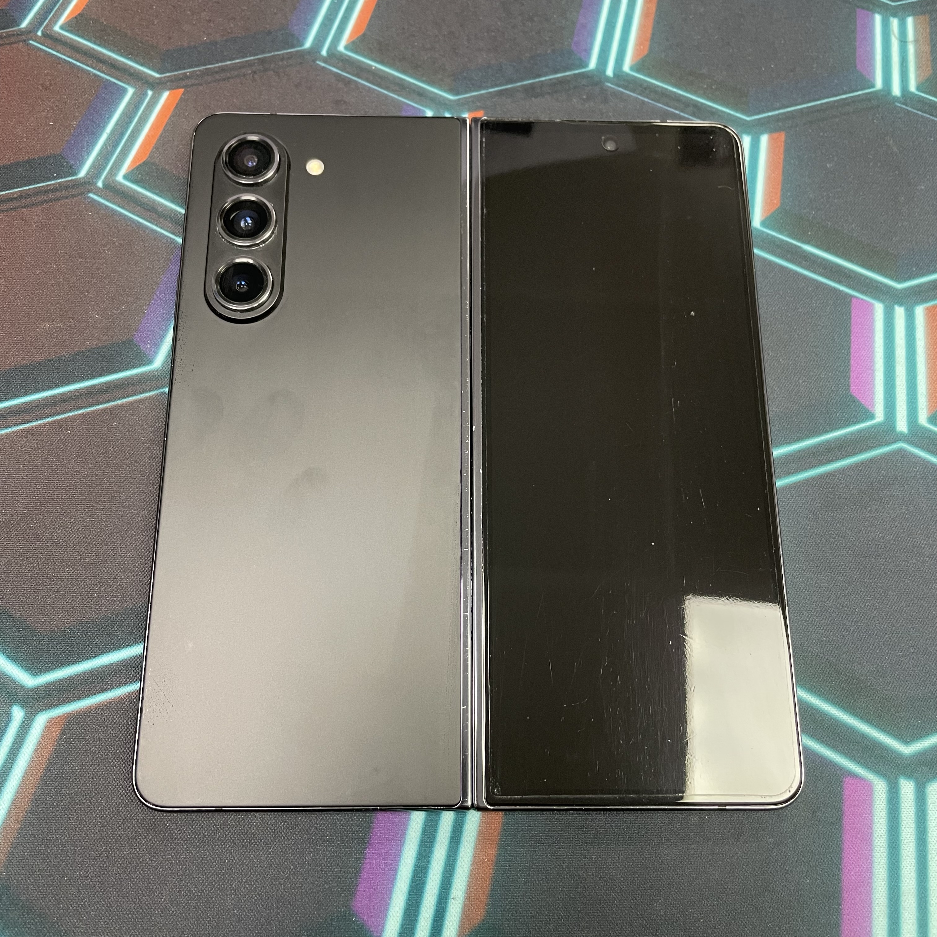 *8108 Galaxy Z Fold 5 完美機 12+512GB 黑色 black