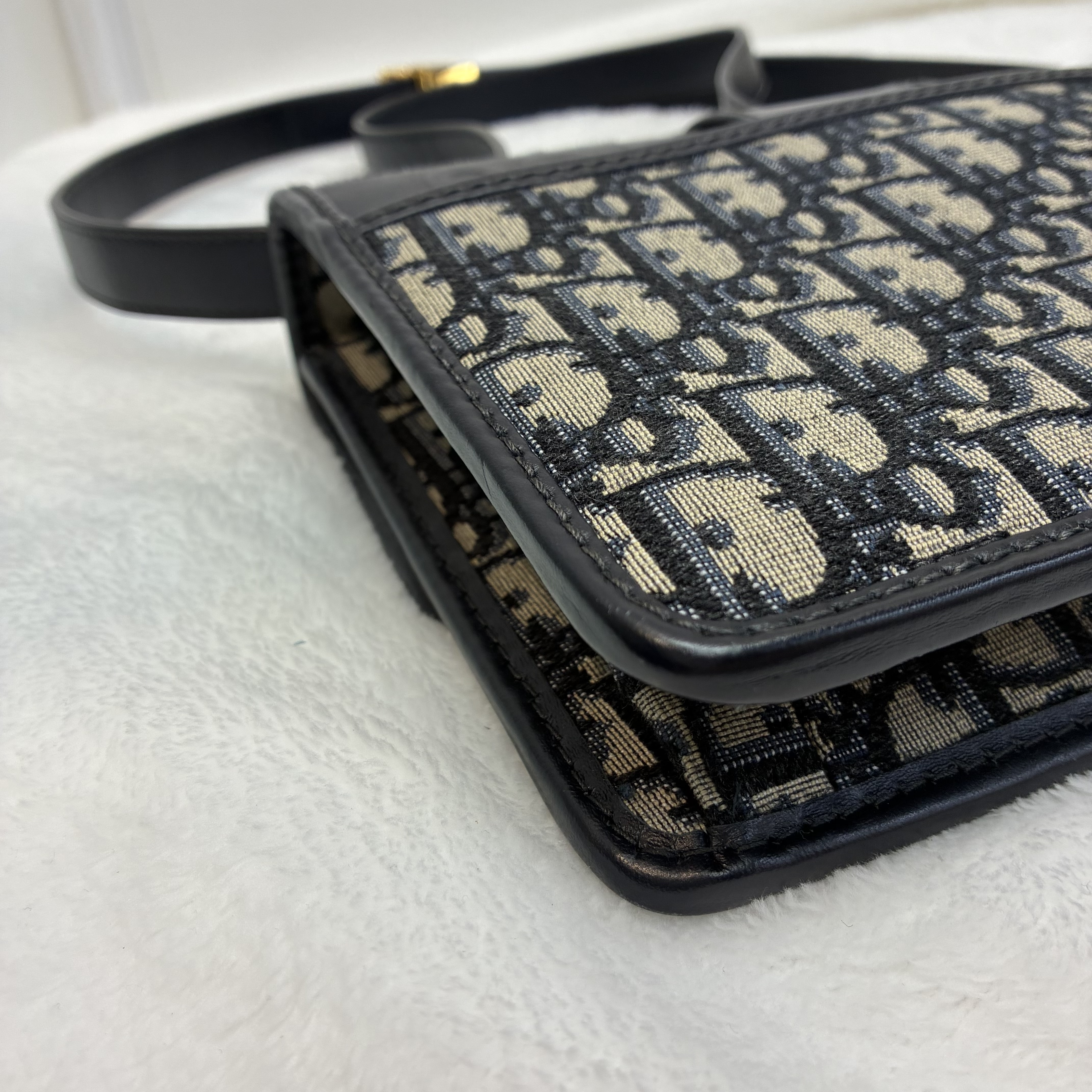 Dior Montaigne 30 老花經典