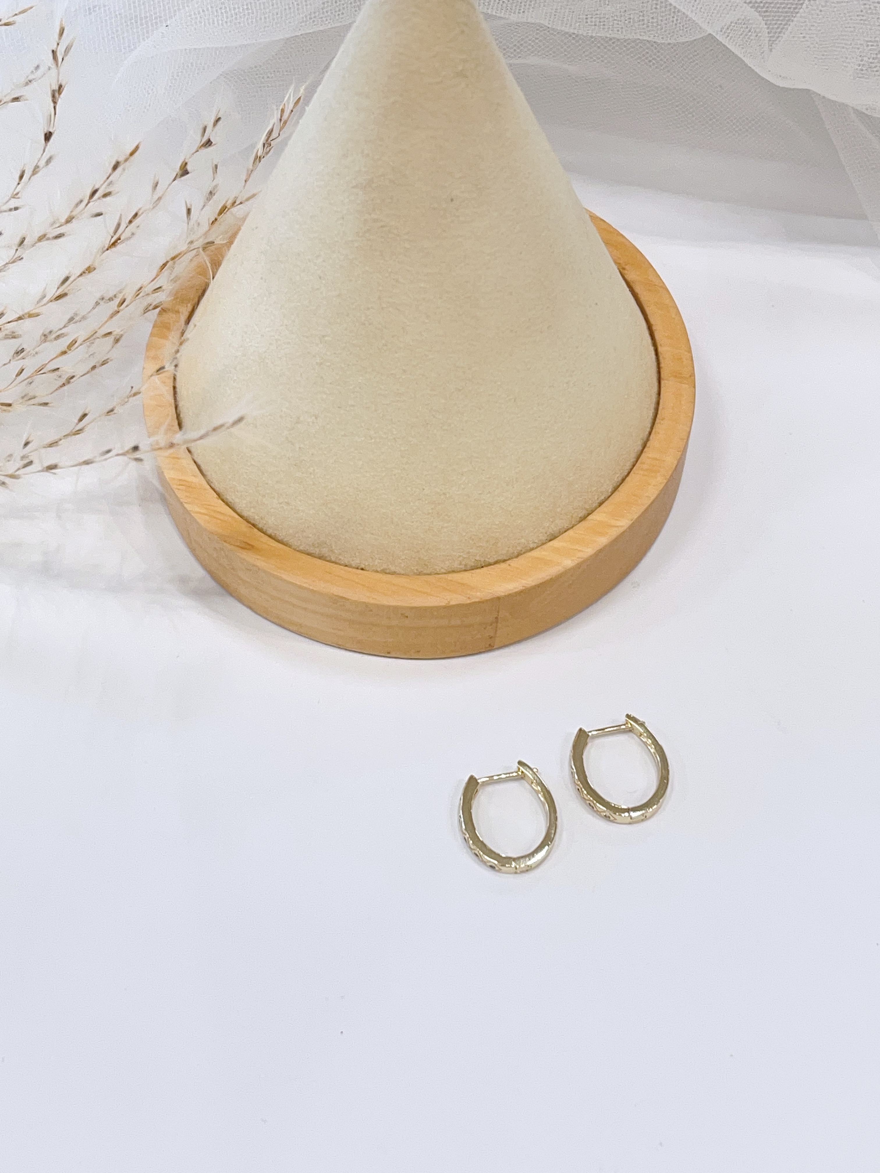 钻石小方格纹路耳环