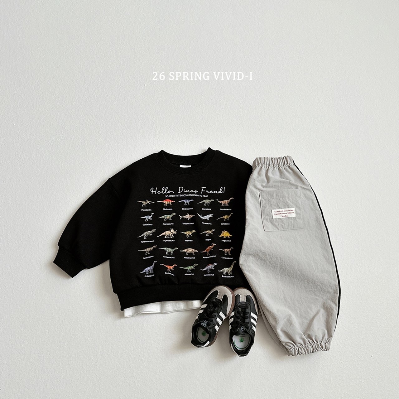 🌸預訂 韓國直送🌸🇰🇷VIVIDI兩色標籤口袋防風寬鬆束腳褲