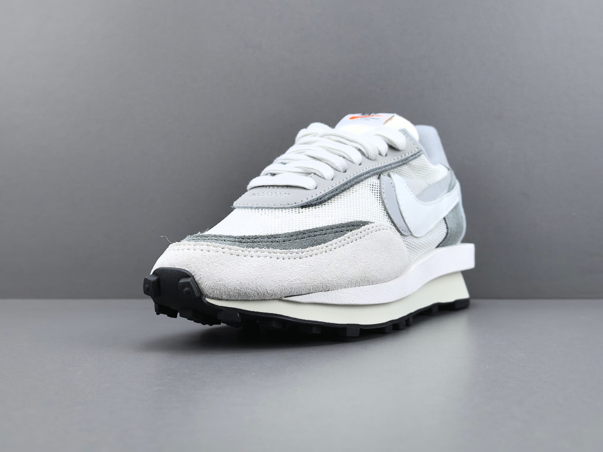 Nike LD Waffle Sacai Summit White  BV0073-100