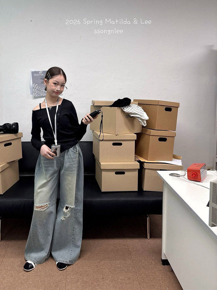 🇰🇷Matilda&Lee tee