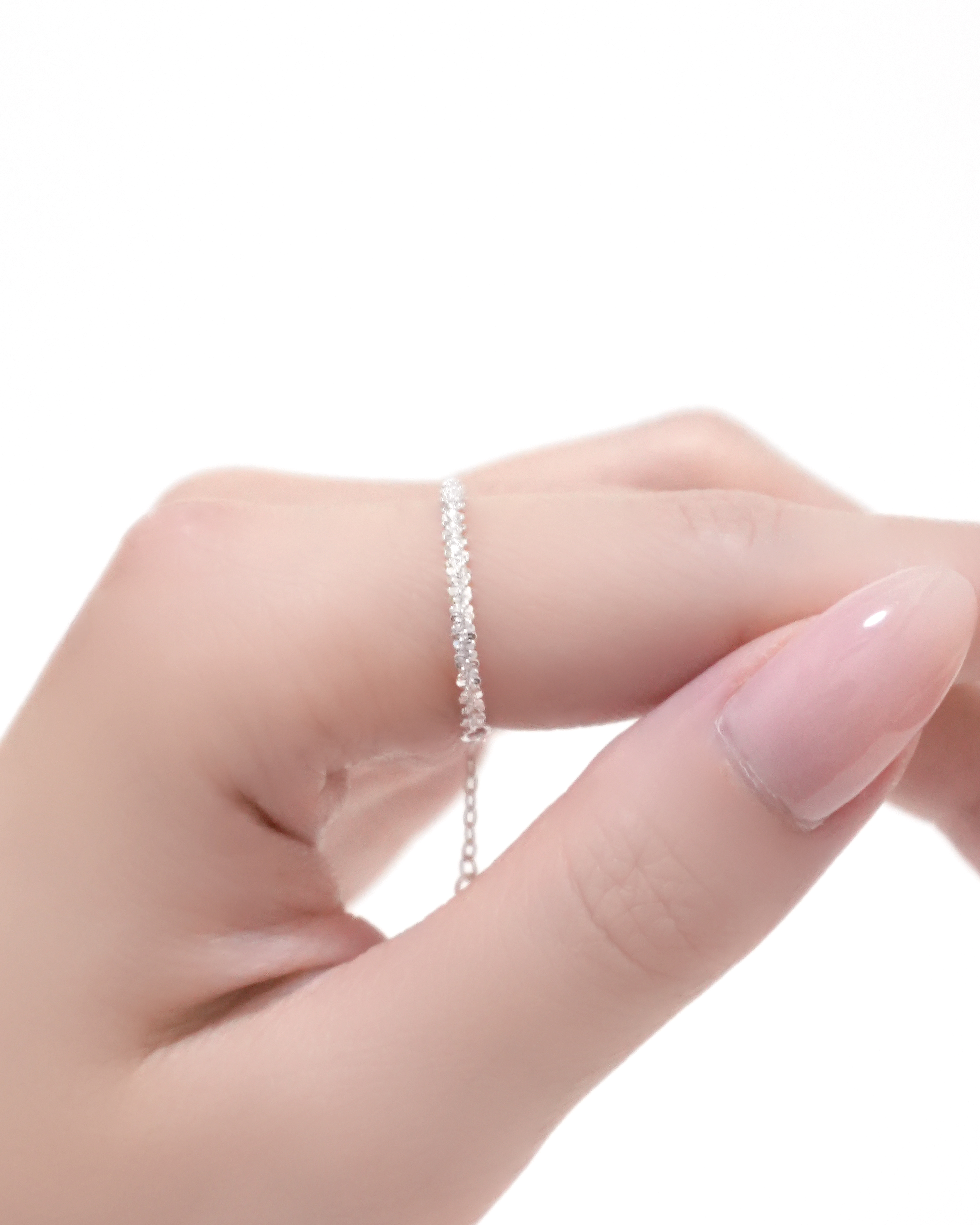 Twisted Chain Ring