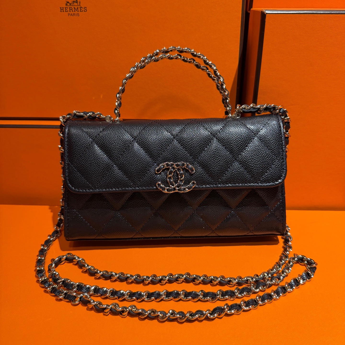 Pre-Owned CHANEL Kelly Top Handle / Product Code: 26040809