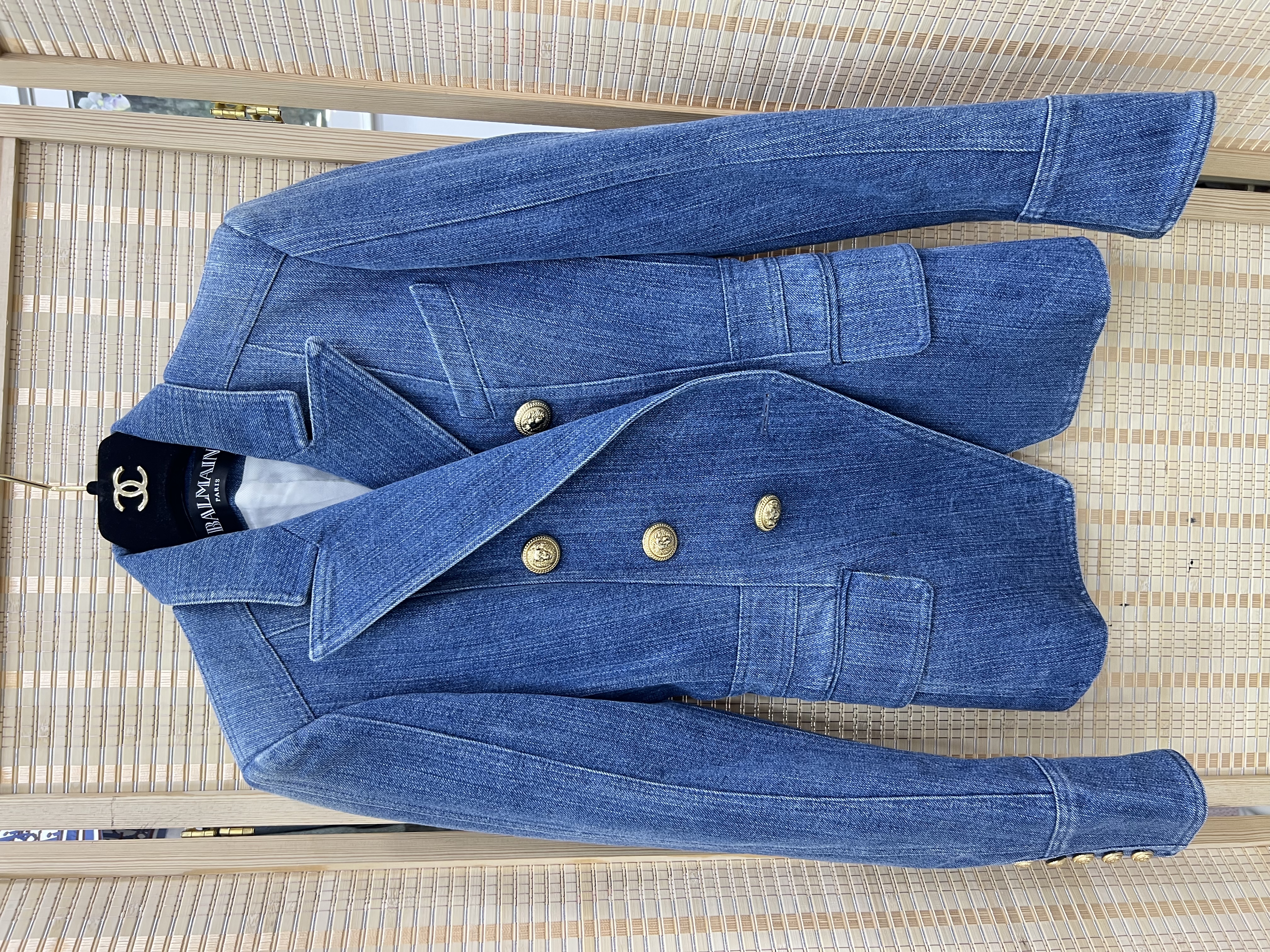 直播貨品 |  [1個-$100 2個-$300］EE73