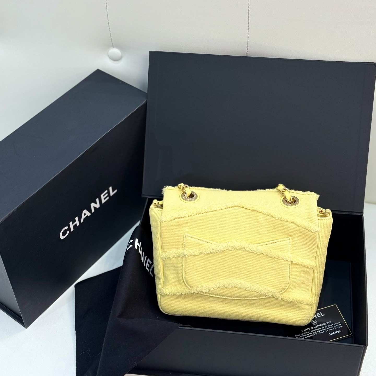 【預訂貨品】Chanel小雞黃牛仔布方胖子 