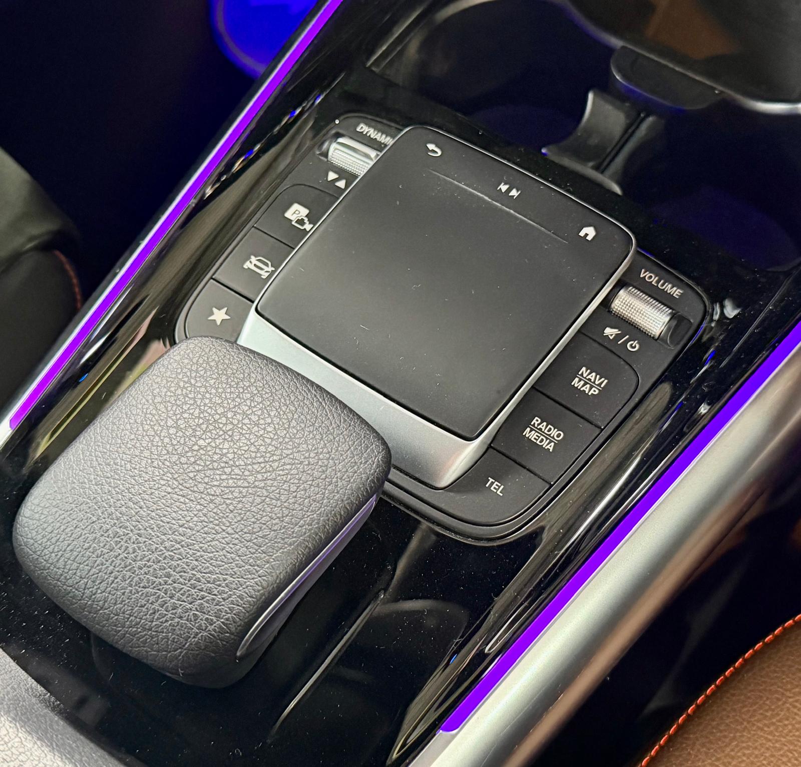 Mercedes-Benz EQA250 AMG 2021