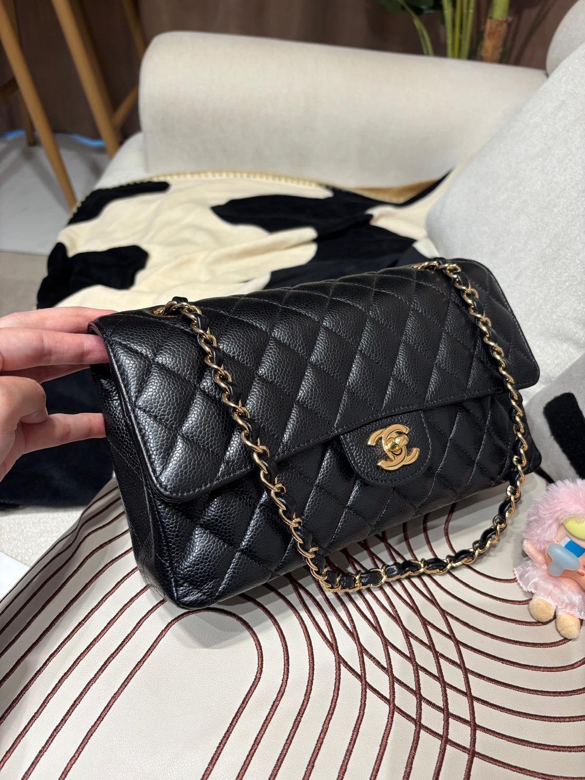 Chanel Classic A01112 黑色荔枝牛皮金鏈 100%Authentic, 98%New ✅收據✅Card✅Dust bag✅Box