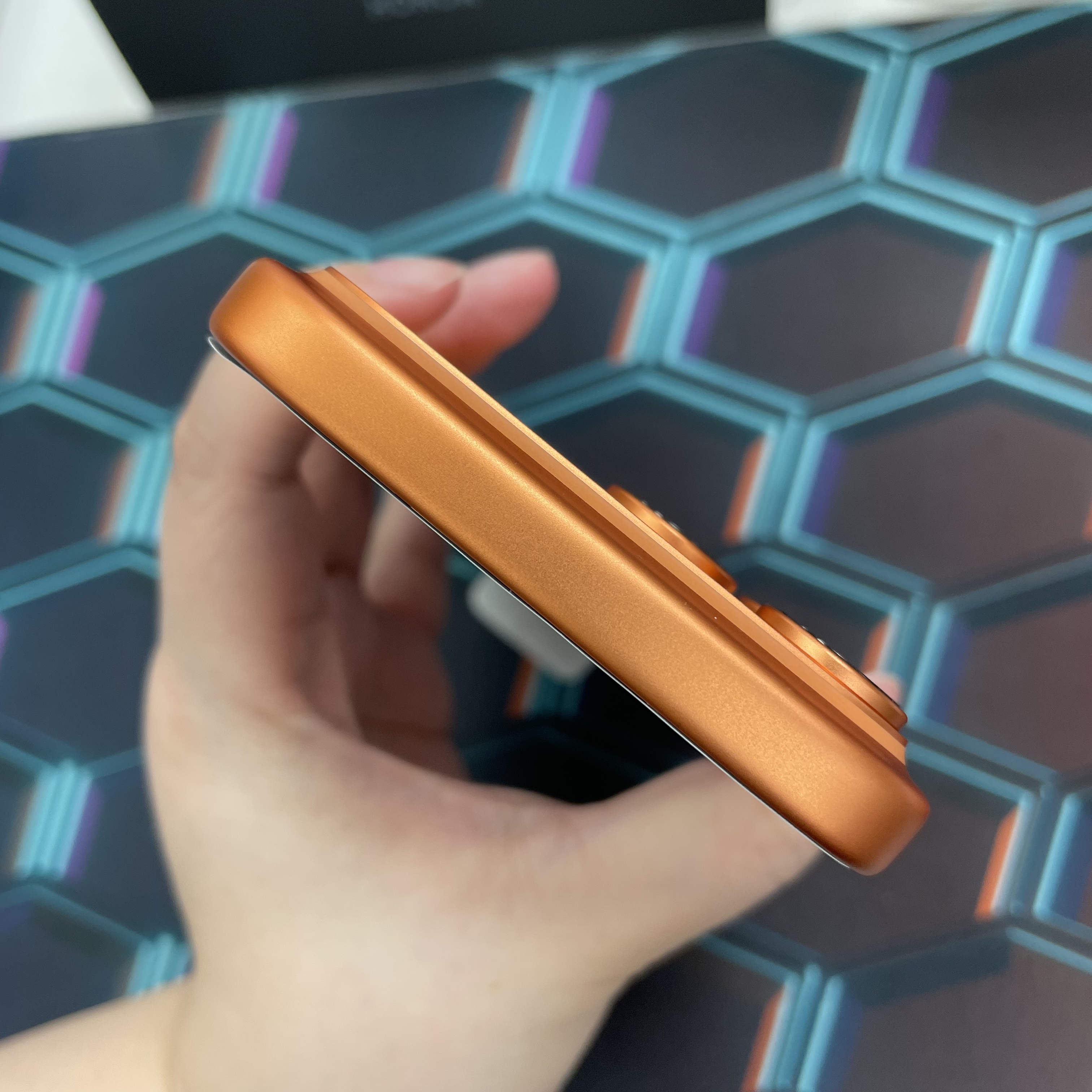 *6109 17 Promax 全新機 1TB 電100 橙色 orange