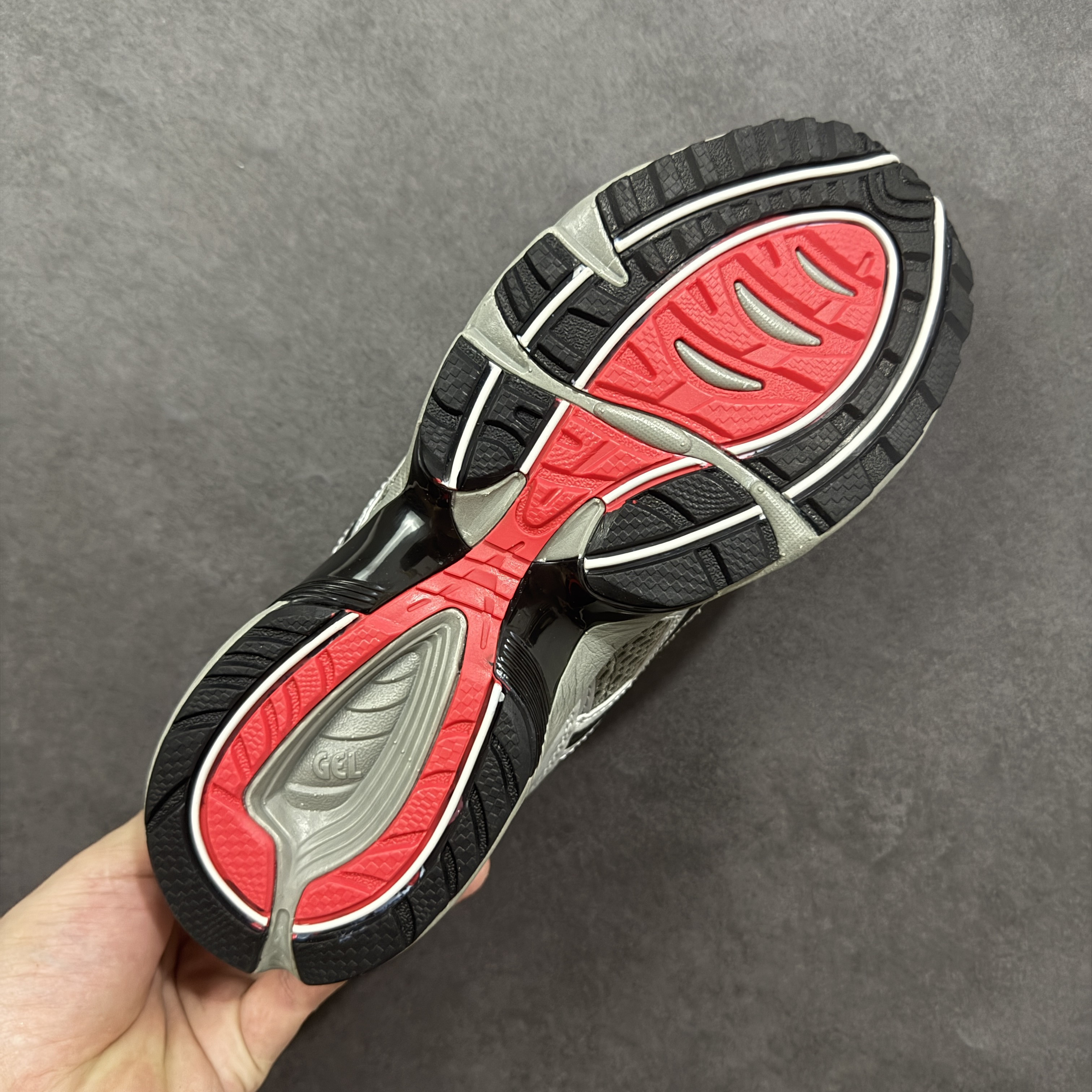 Asics GEL-1090 V2 1203A254-020