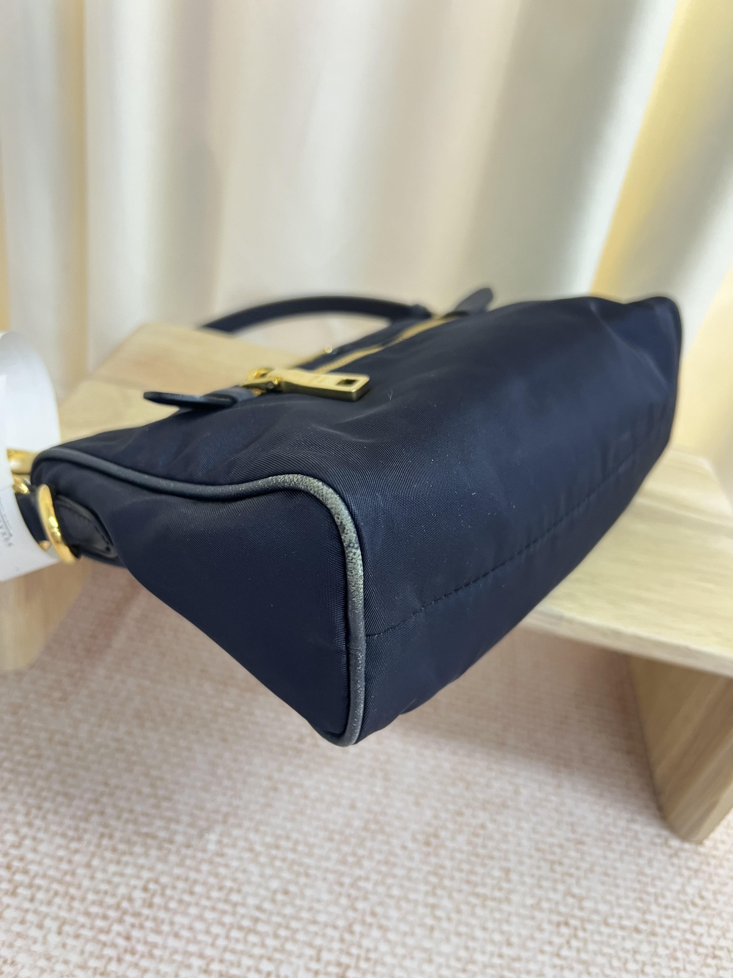 Pre-owned Prada Re-Edition 2005 Re-Nylon/ Product Code: 26022105