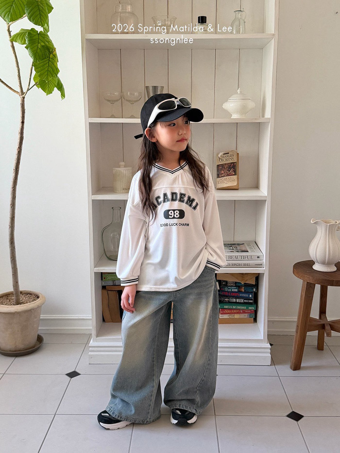 🇰🇷Matilda&Lee tee