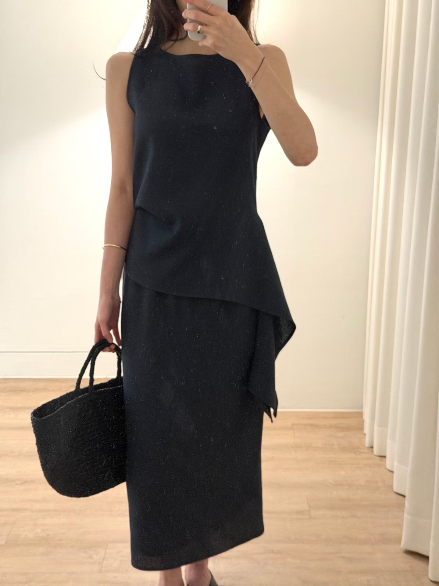 Korea stylish vest and skirt