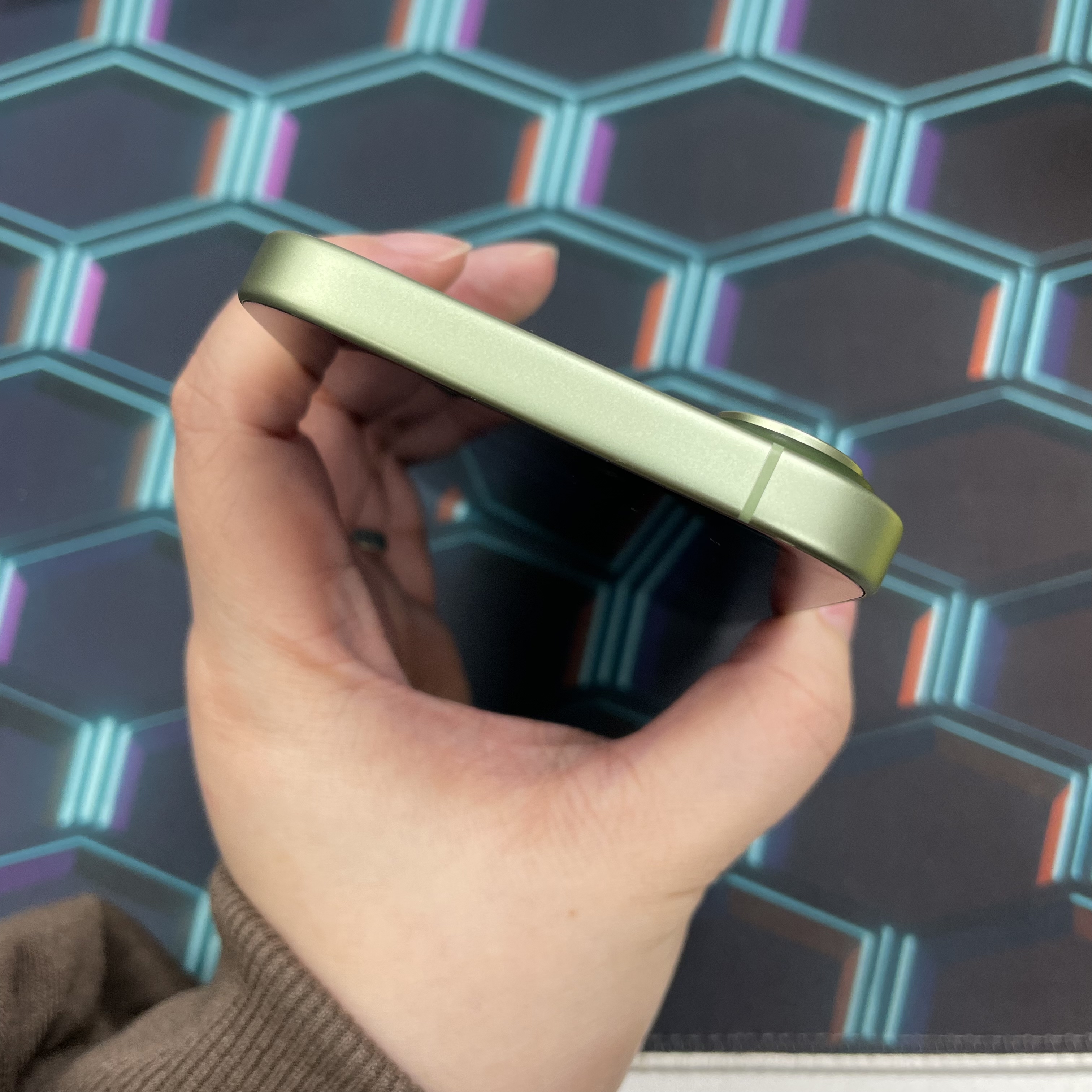 *6039 17 完美機 256GB 電100 綠色 green