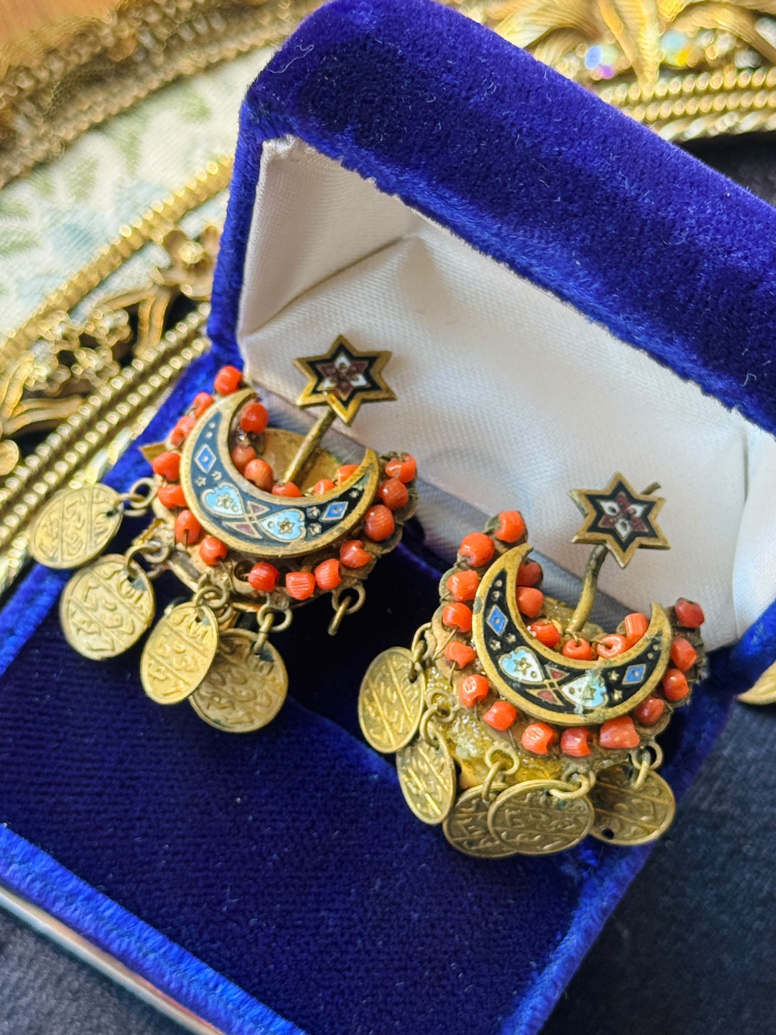 C.a. 1830s–1880s Ottoman Coral & Enamel Crescent Moon and Star Brooch and Earrings Demi-Parure (MT2653)