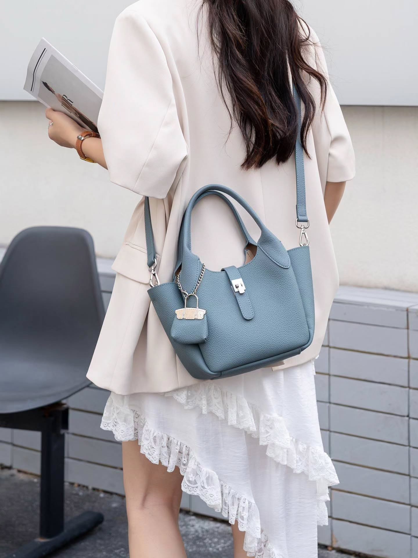 1816# 菜篮子包TOGO头层牛皮🇨🇳